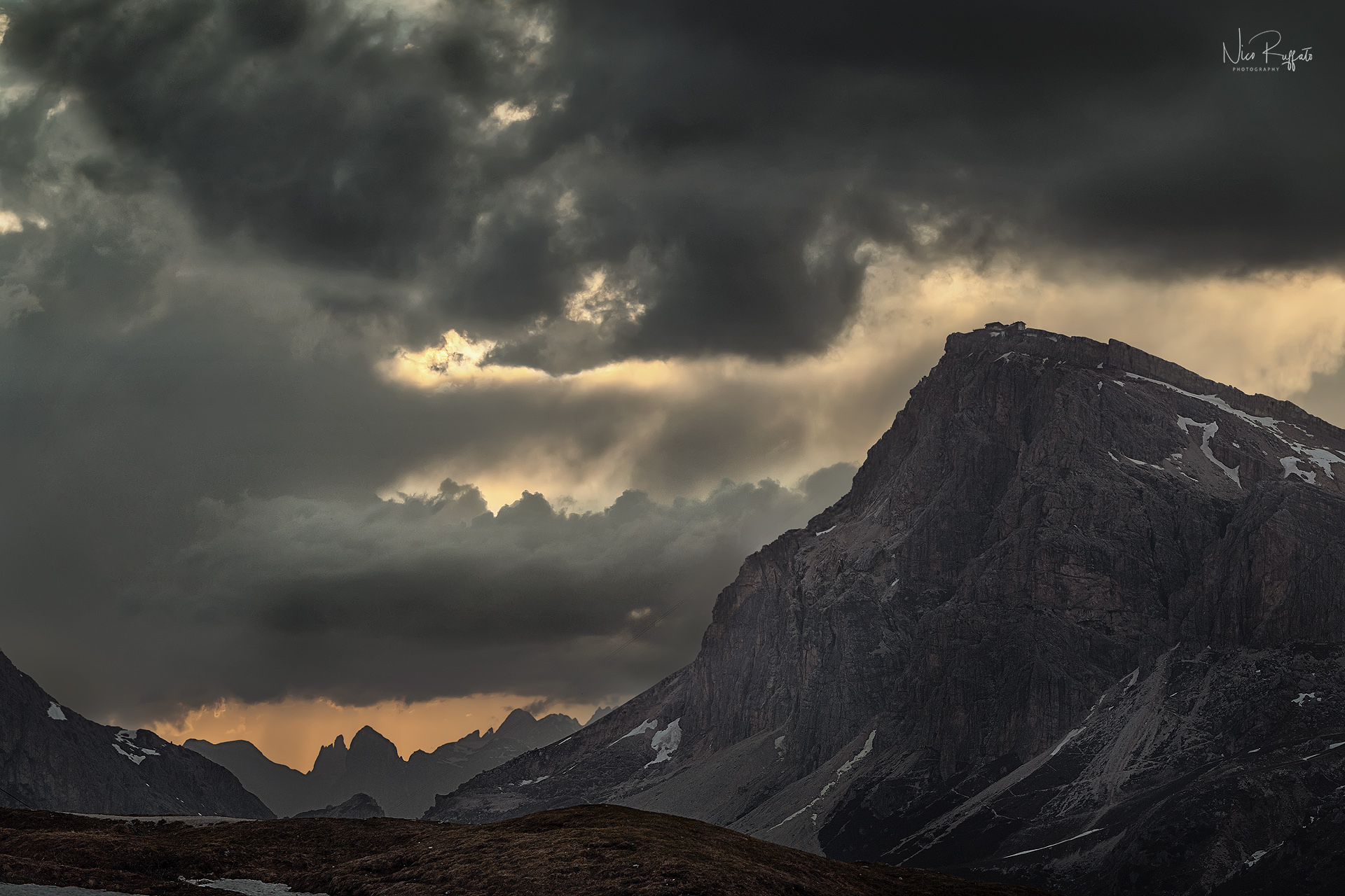 Ultime luci sul Lagazuoi