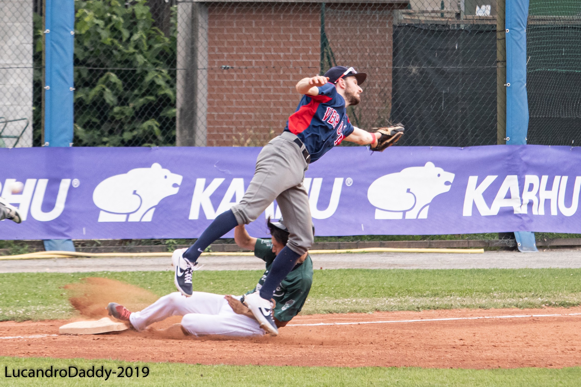 Baseball a2..... Action !!