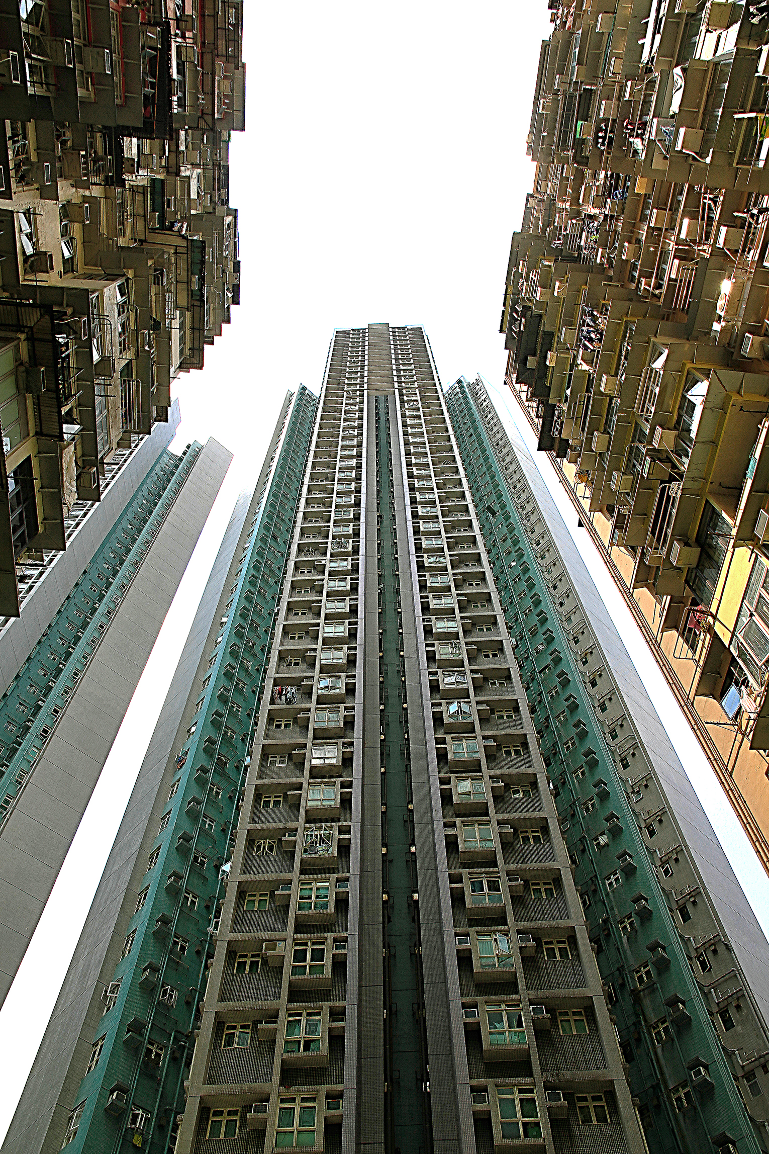 HK giganti a confronto