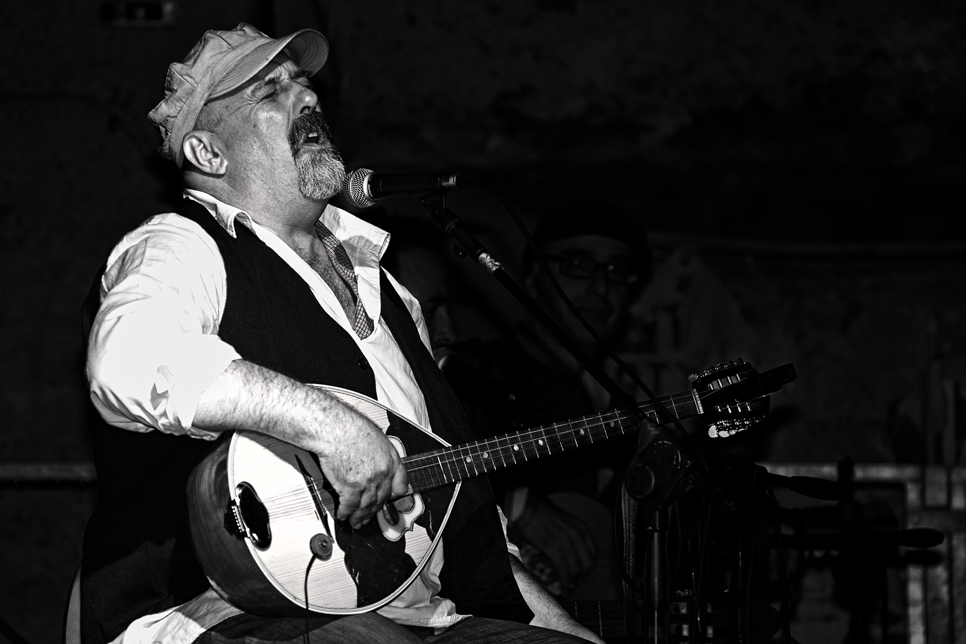 Little Popular Orchestra "Starting Song"