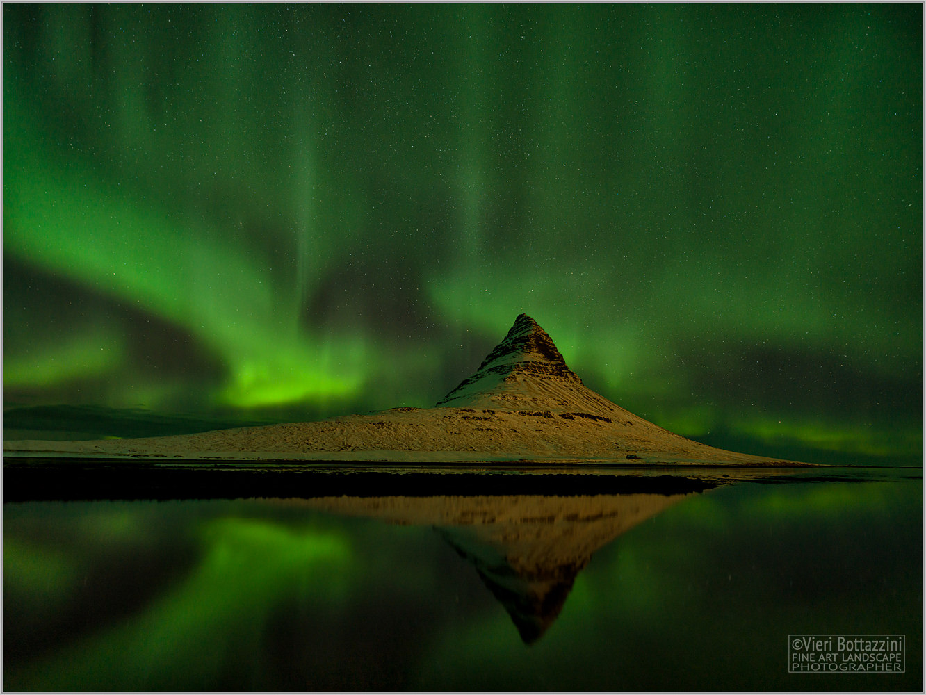 Northern Lights in Kirkjufells, Iceland