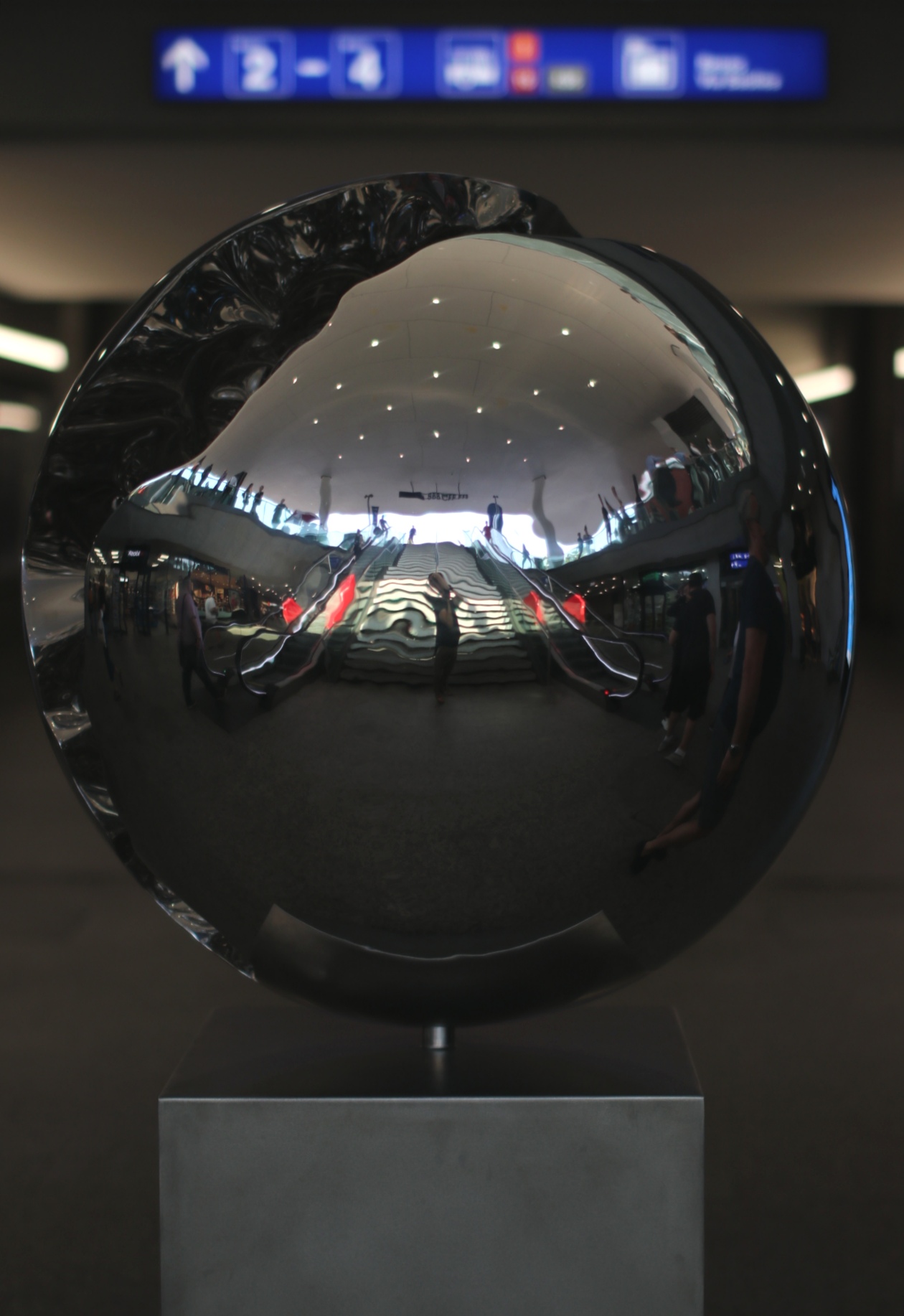 Riflesso#2 Stazione Lugano