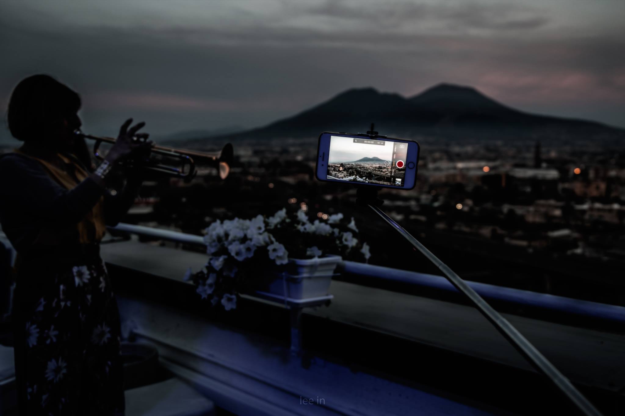 Questa piccola immensa Napoli