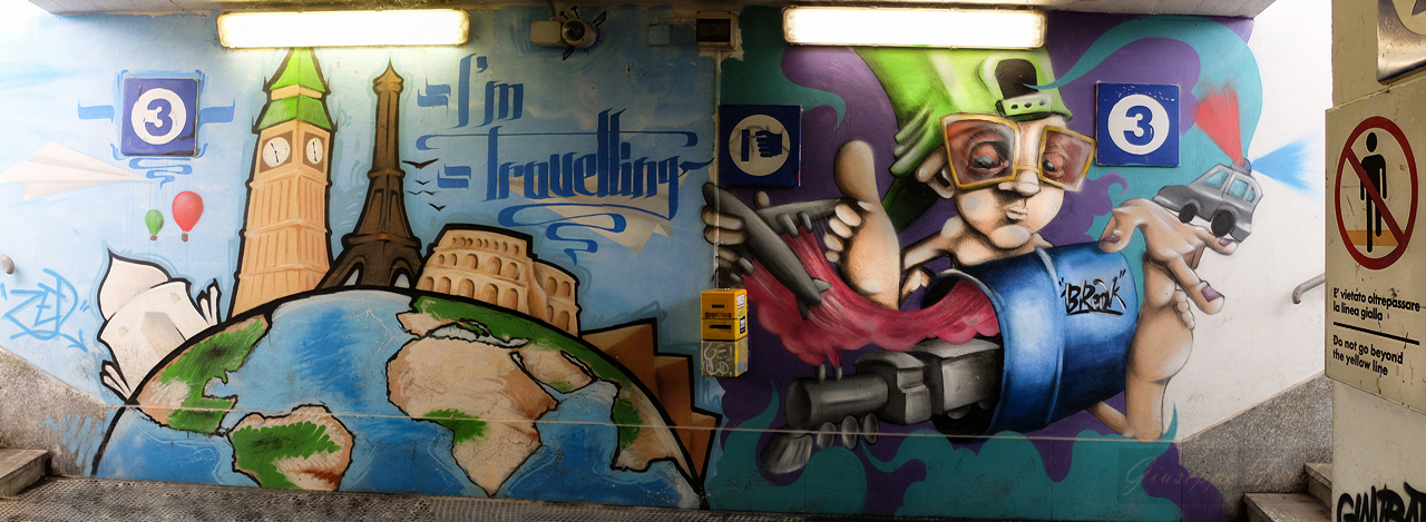 "Murales" under Garibaldi station passage