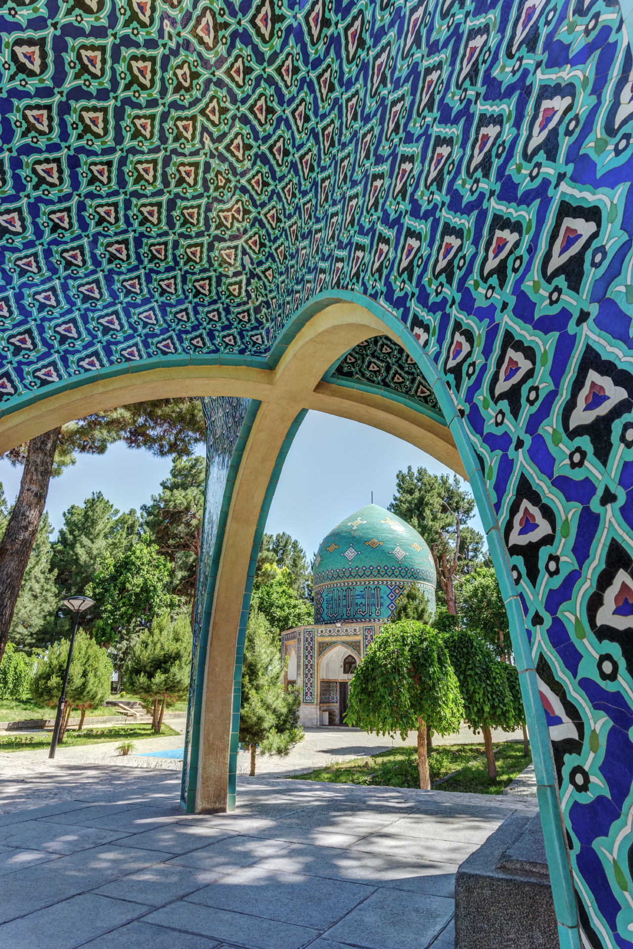 Mausoleo Kamal-ol-Molk & attar