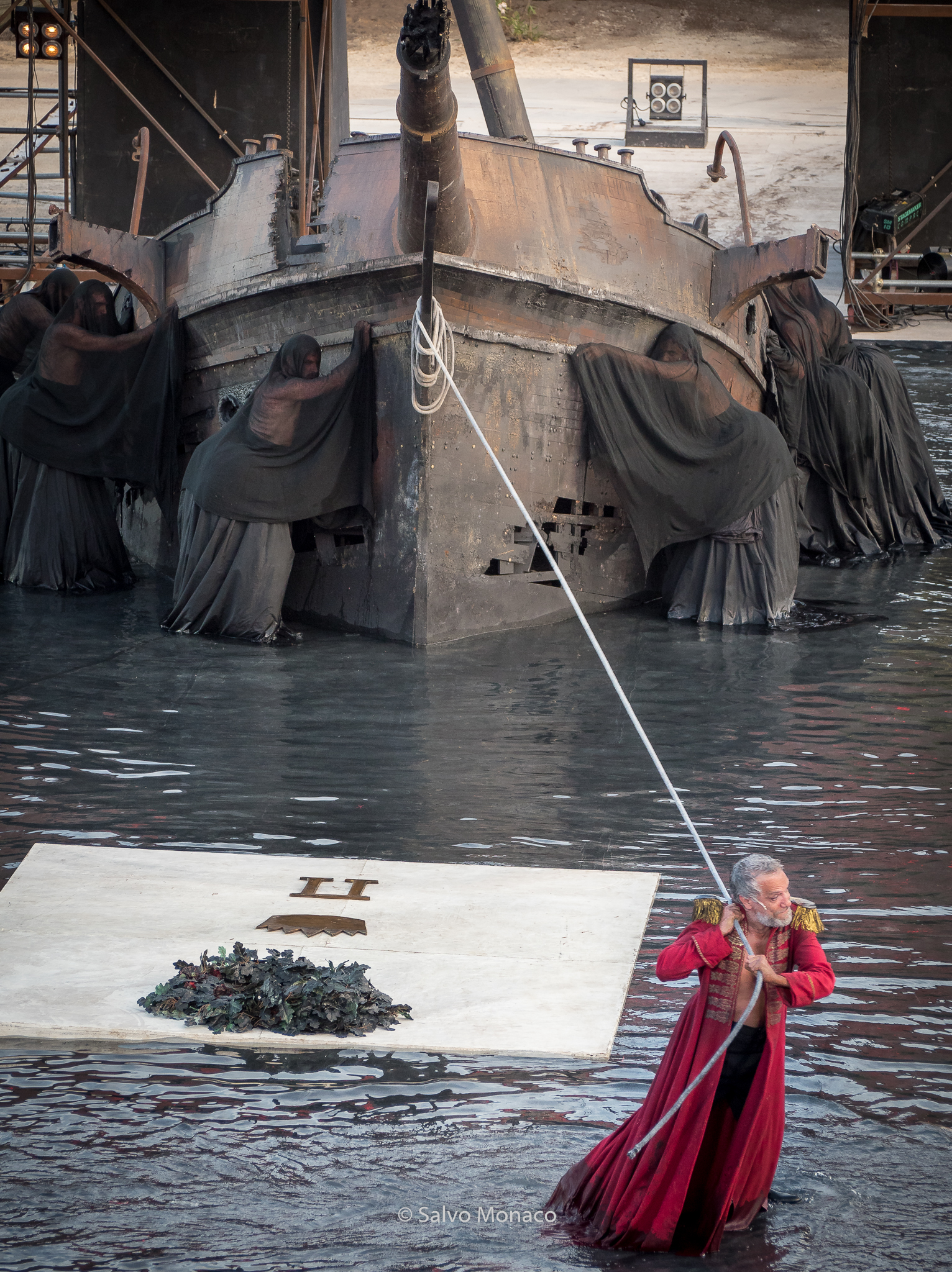 Helen of Euripides. Menelao shipwrecked in Egypt