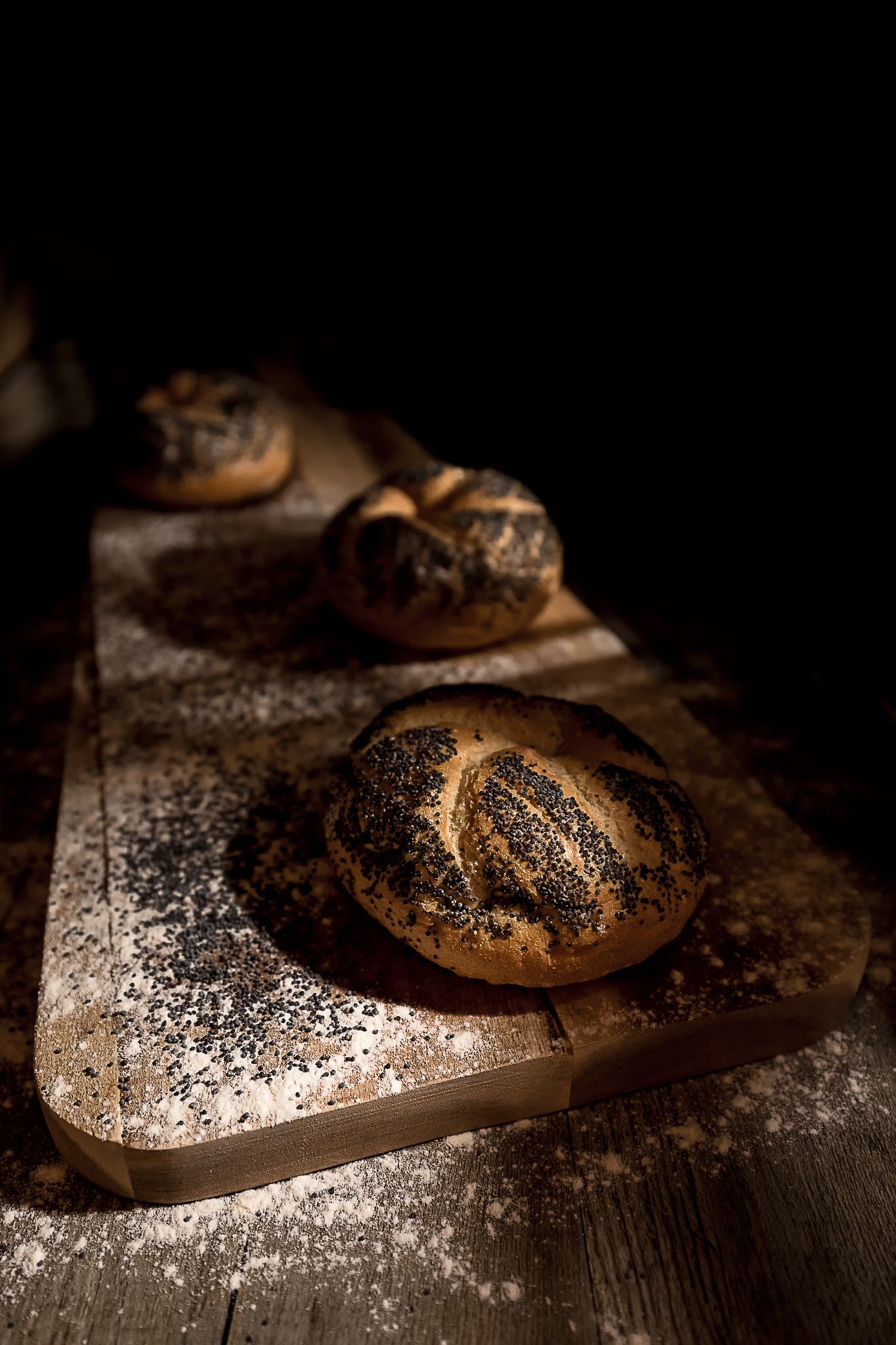 Poppy seed bread