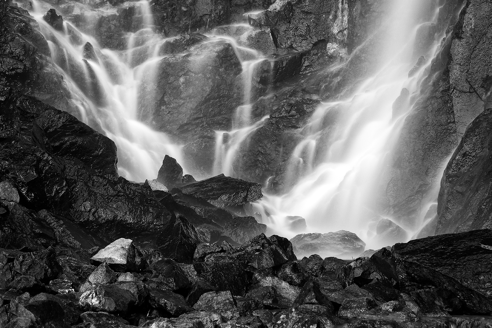 cascata di Ak-Sai - parco naturale dell'Ala-Archa