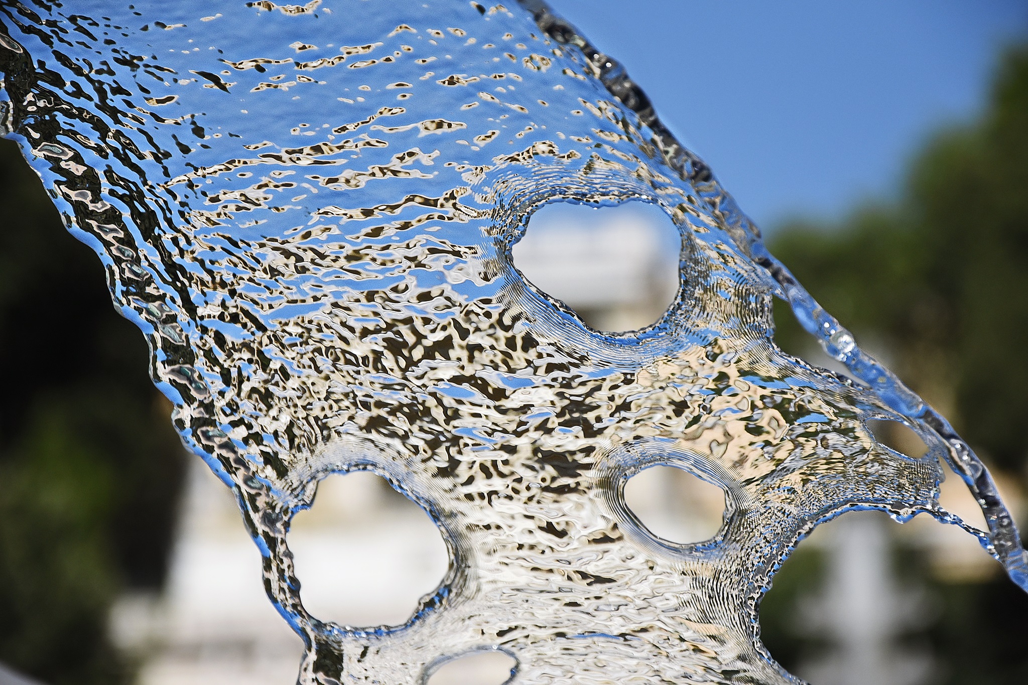 I buchi nell'acqua esistono