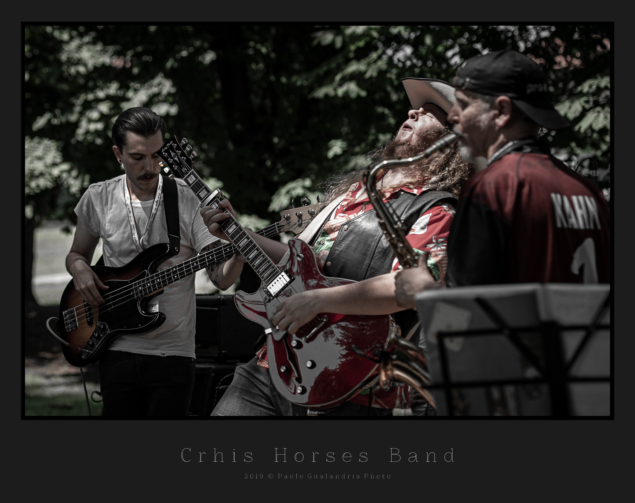 Crhis Horses Band