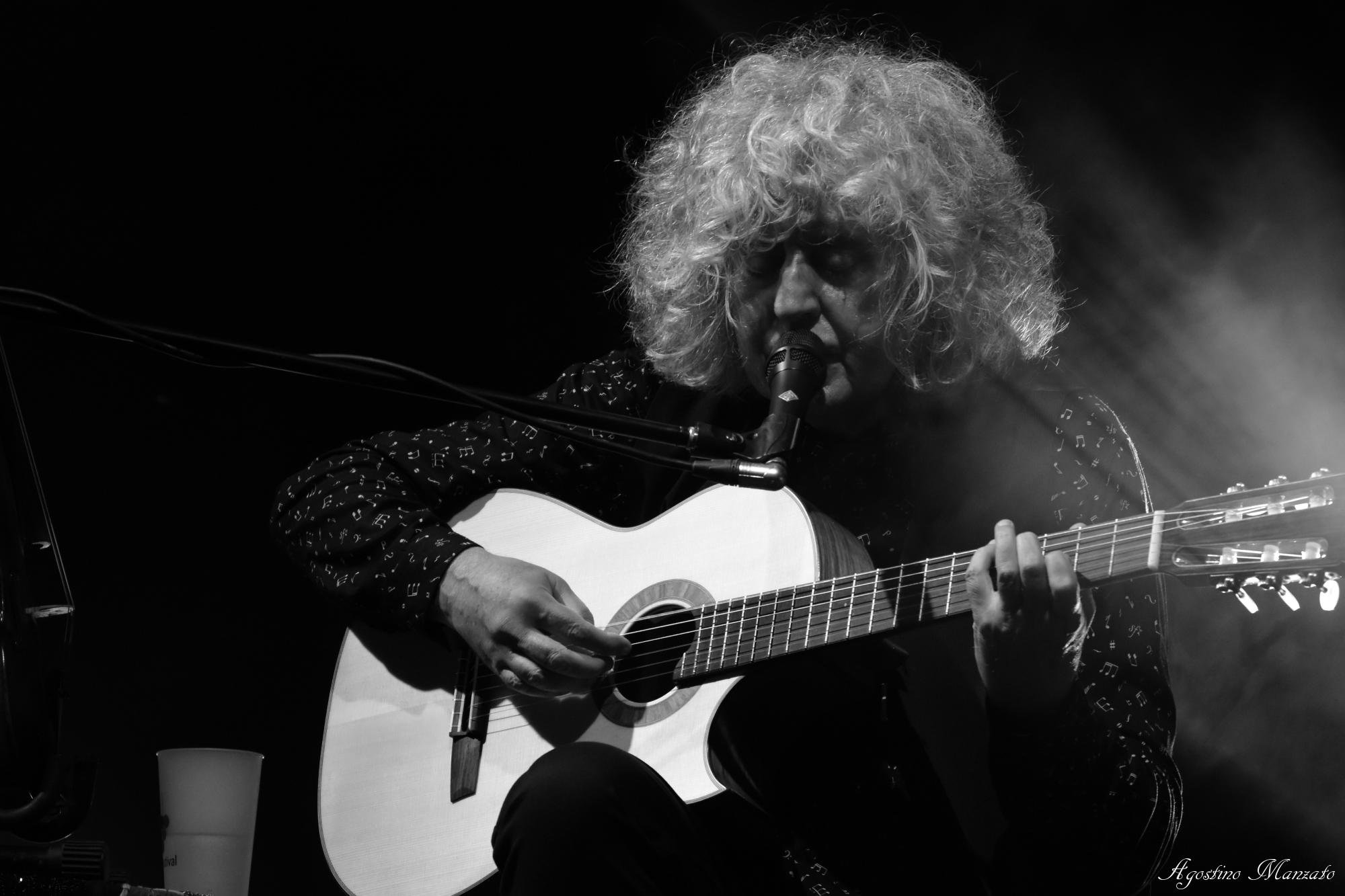 And from the mist suddenly came Branduardi