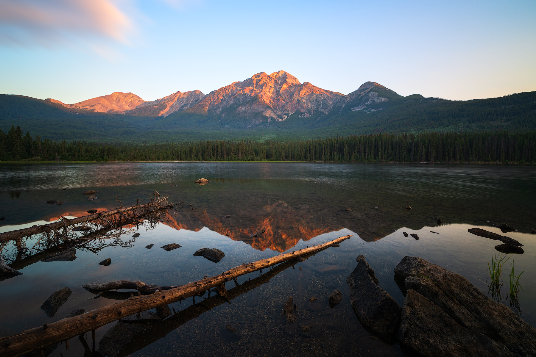 Pyramid Lake, Jasper