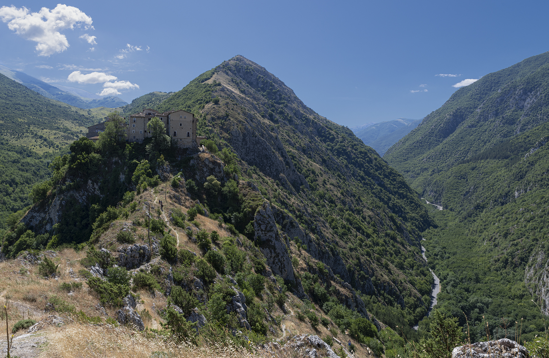 Castrovalva Route 18 Sagittarius Gorges