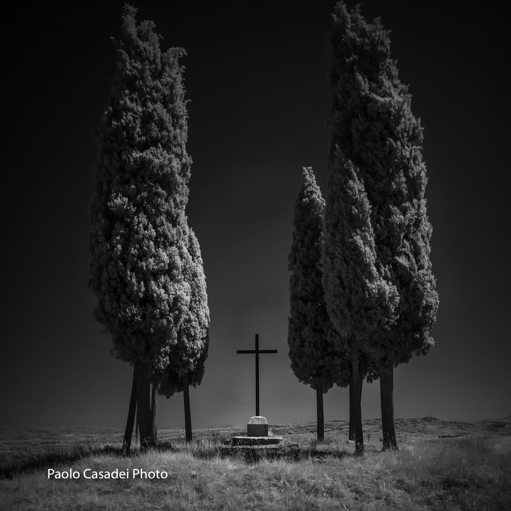 Alternate black and white 2