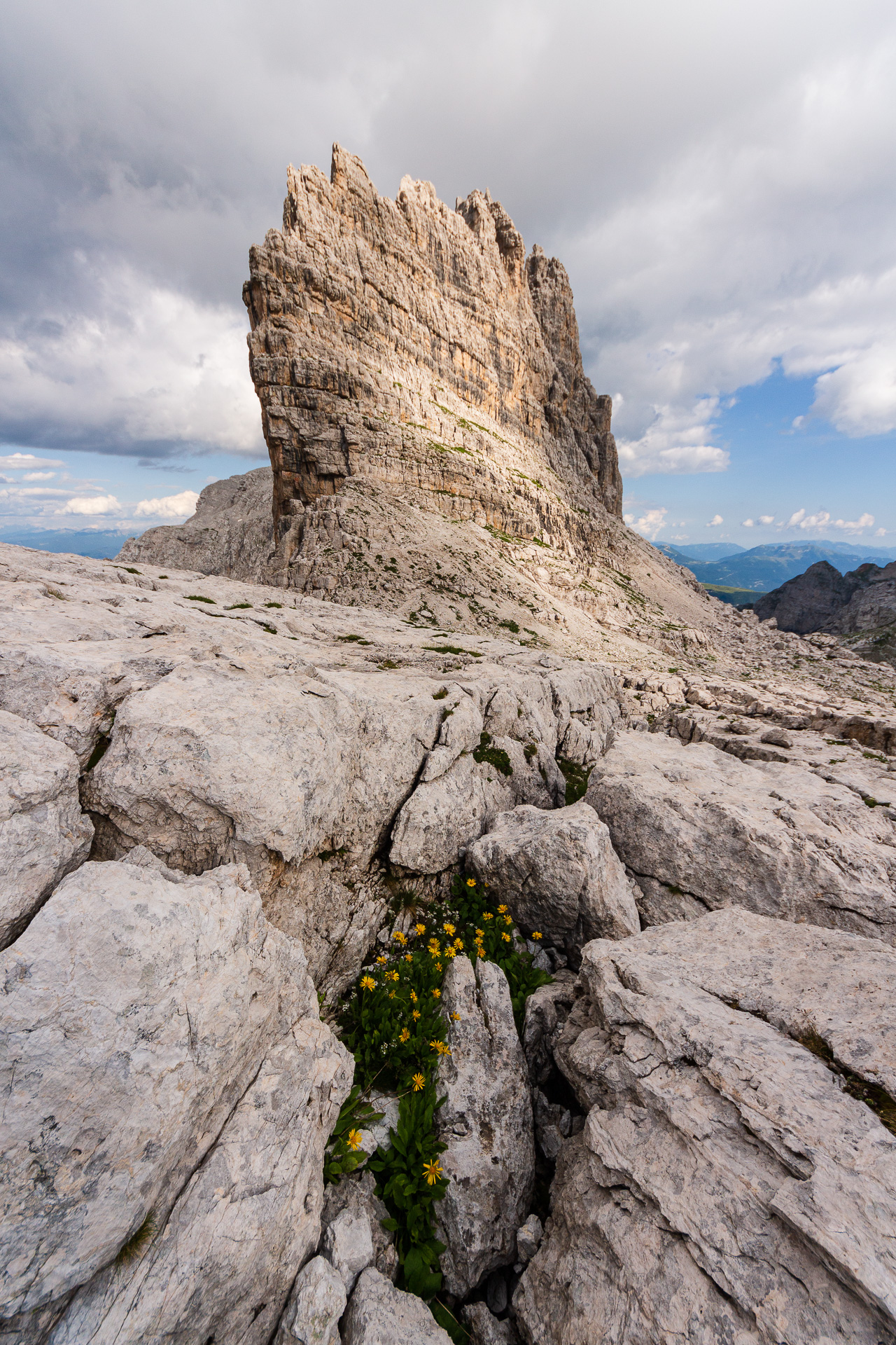 Dalla finestra del Rifugio Pedrotti