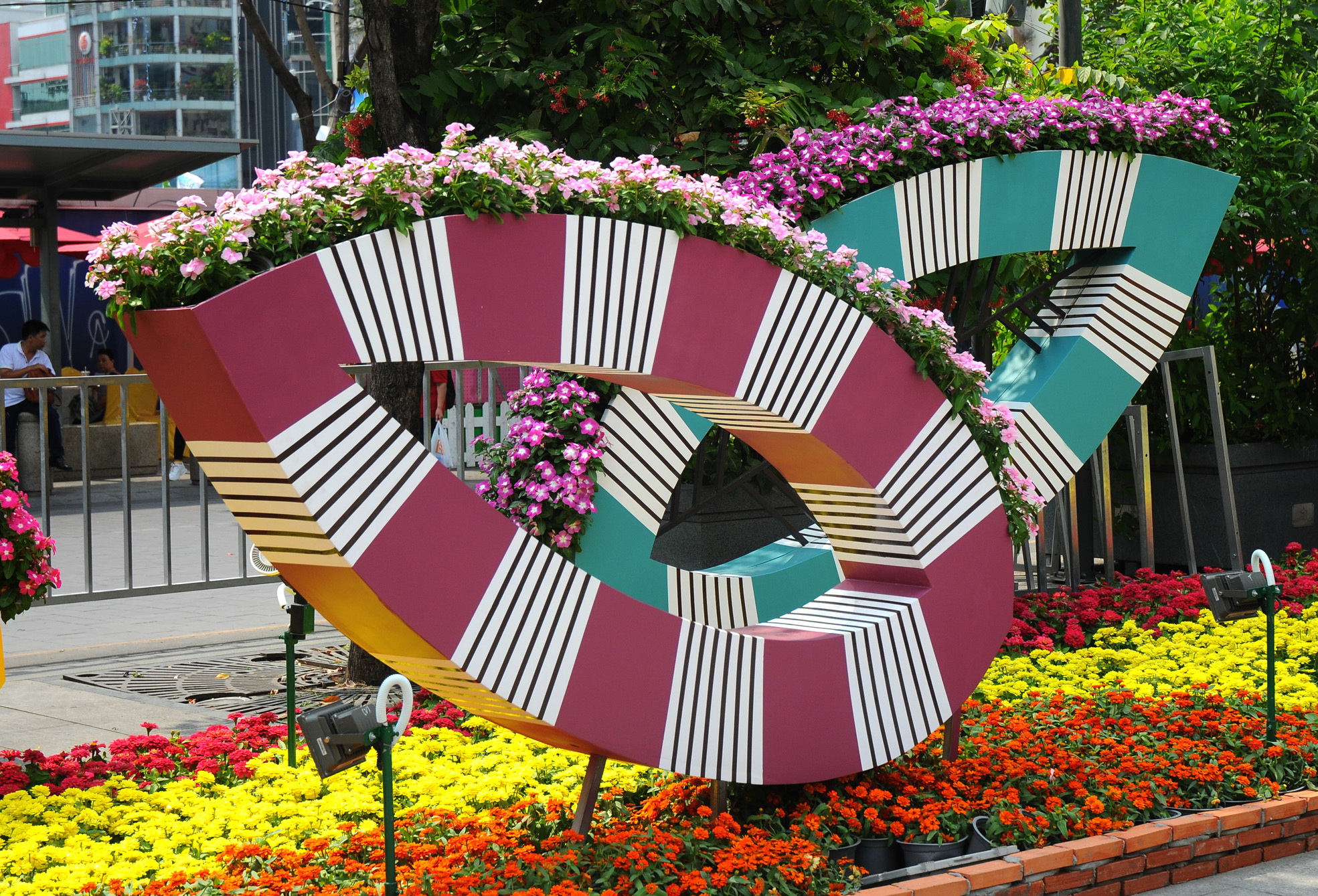 New people join the forum