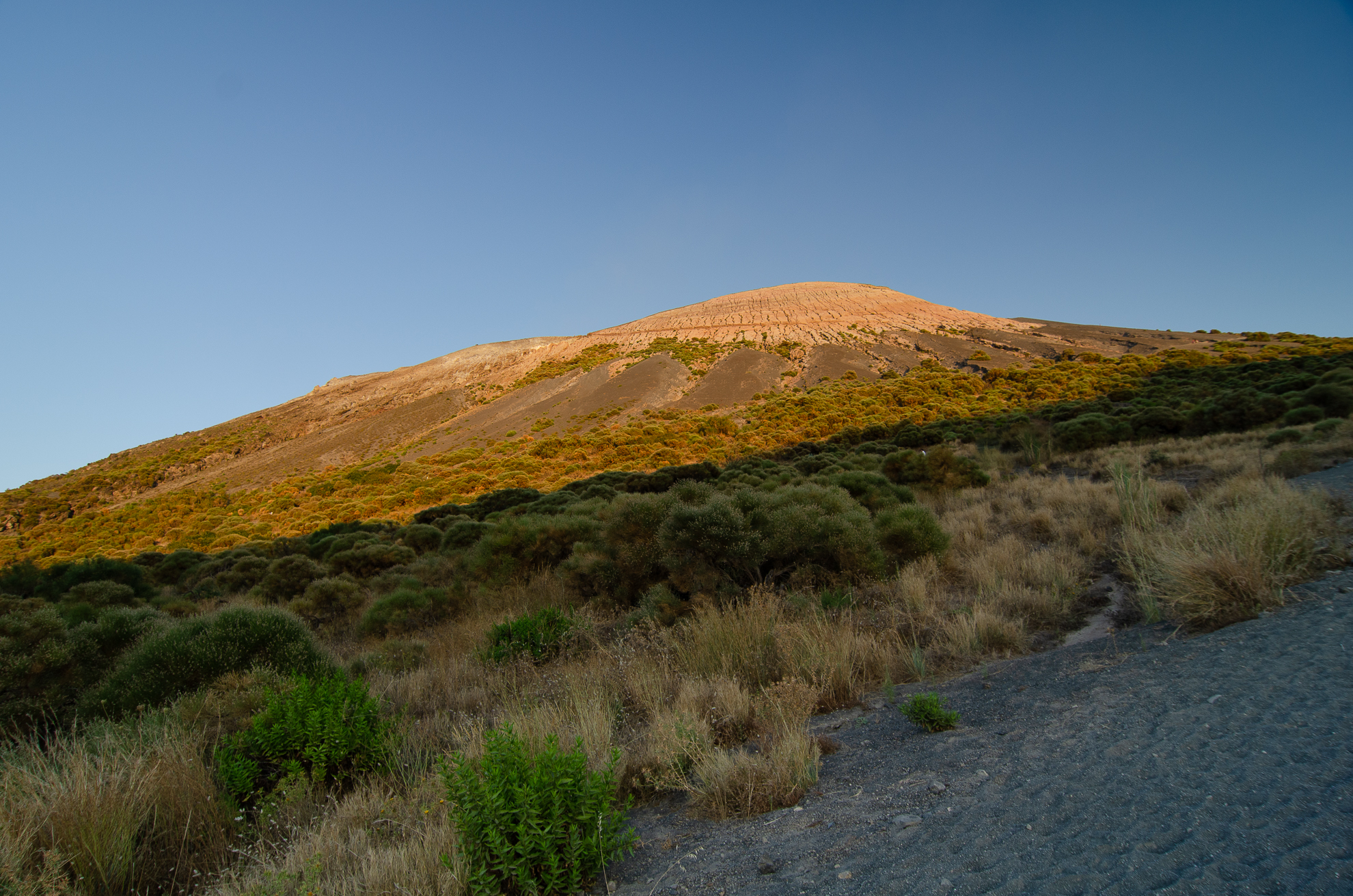 Climb to Vulcan Crater