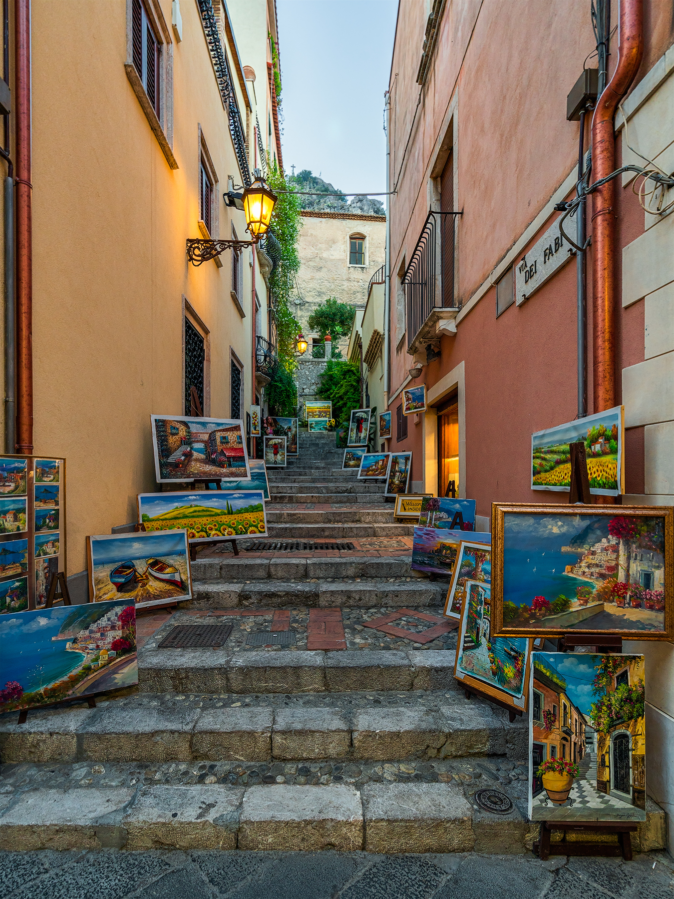 Perdersi per i vicoli di Taormina