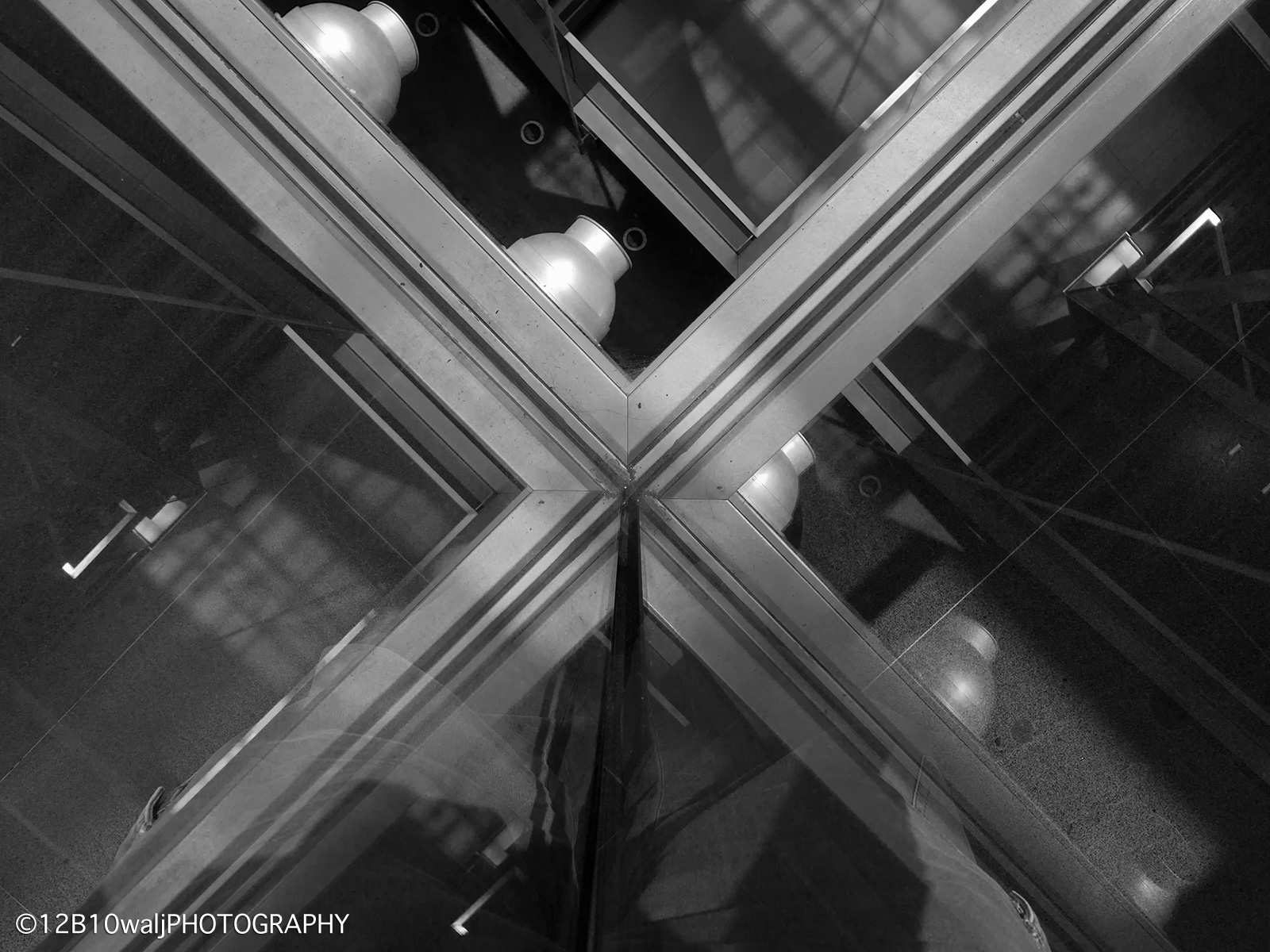 Void & glass railing