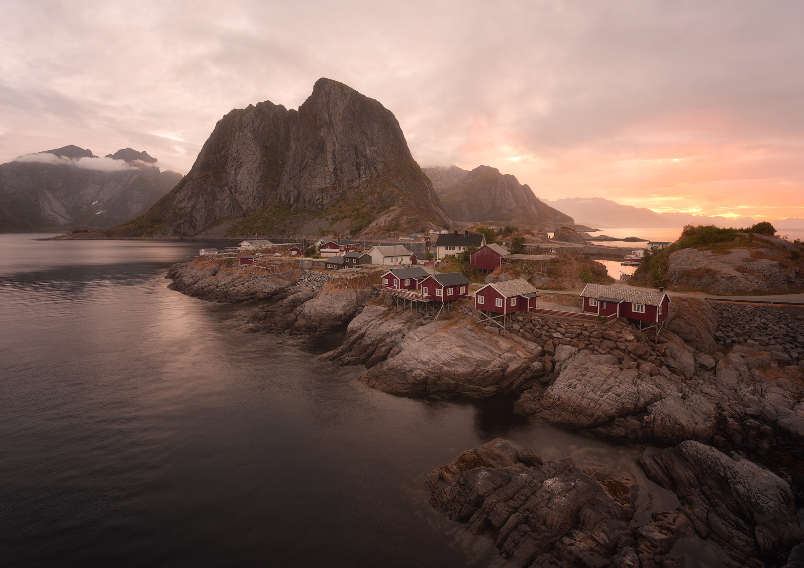 hamnoy sunset