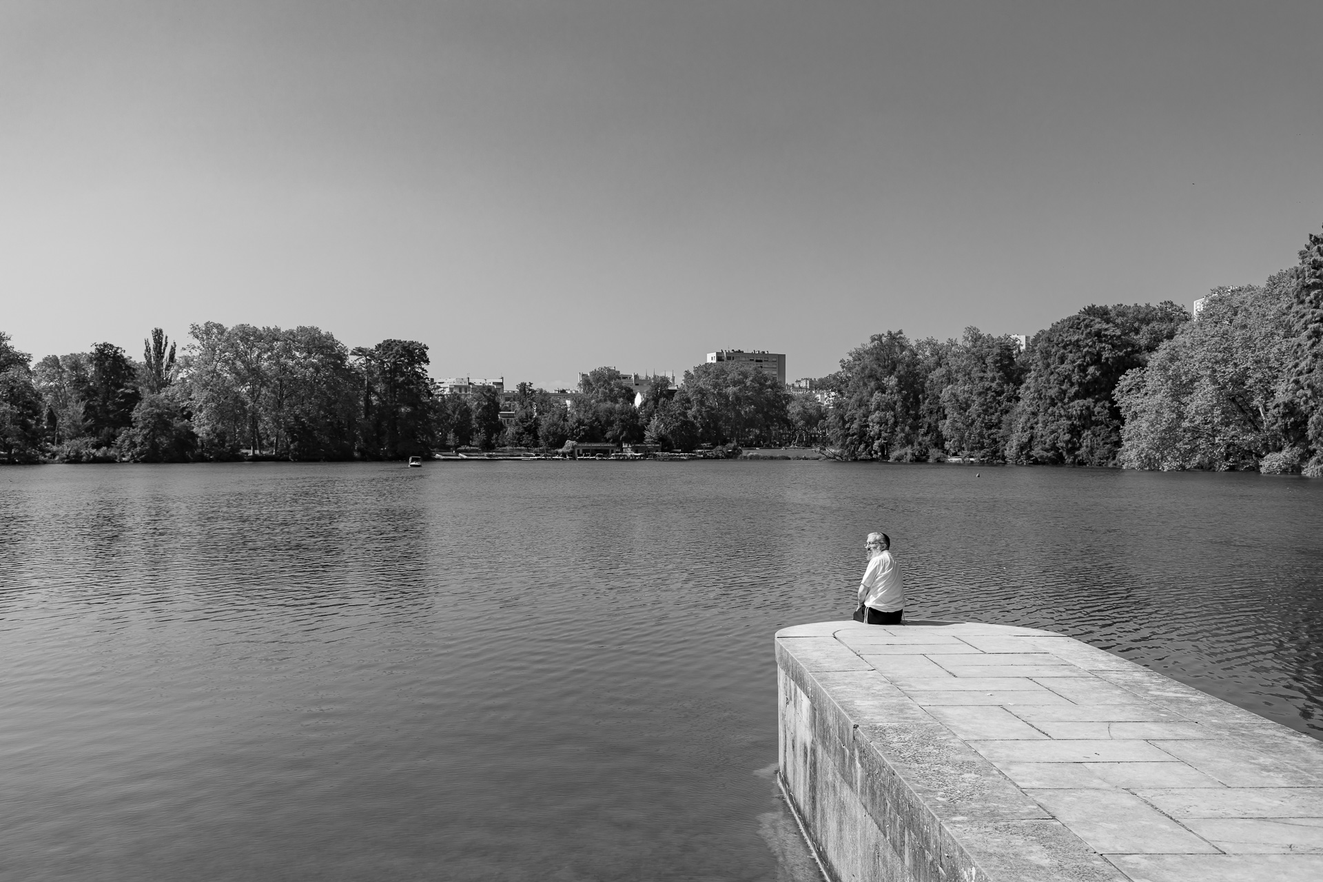 Lyon, Parc de la Tete d'Or, Ile du Souvenir
