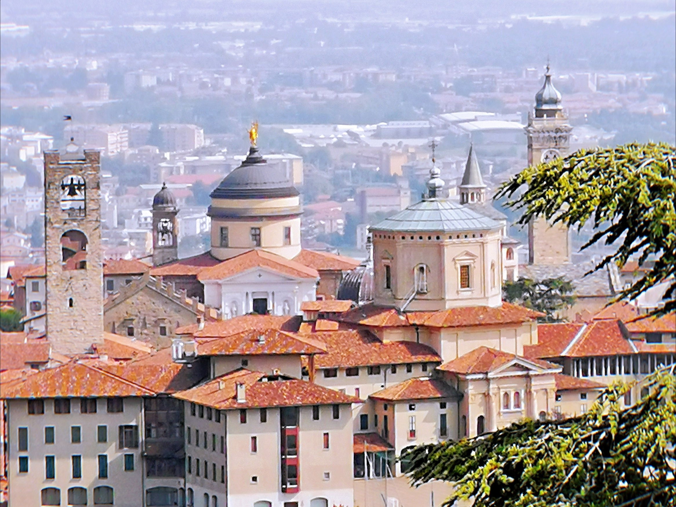 Città alta - Bergamo vista da via Sidorno