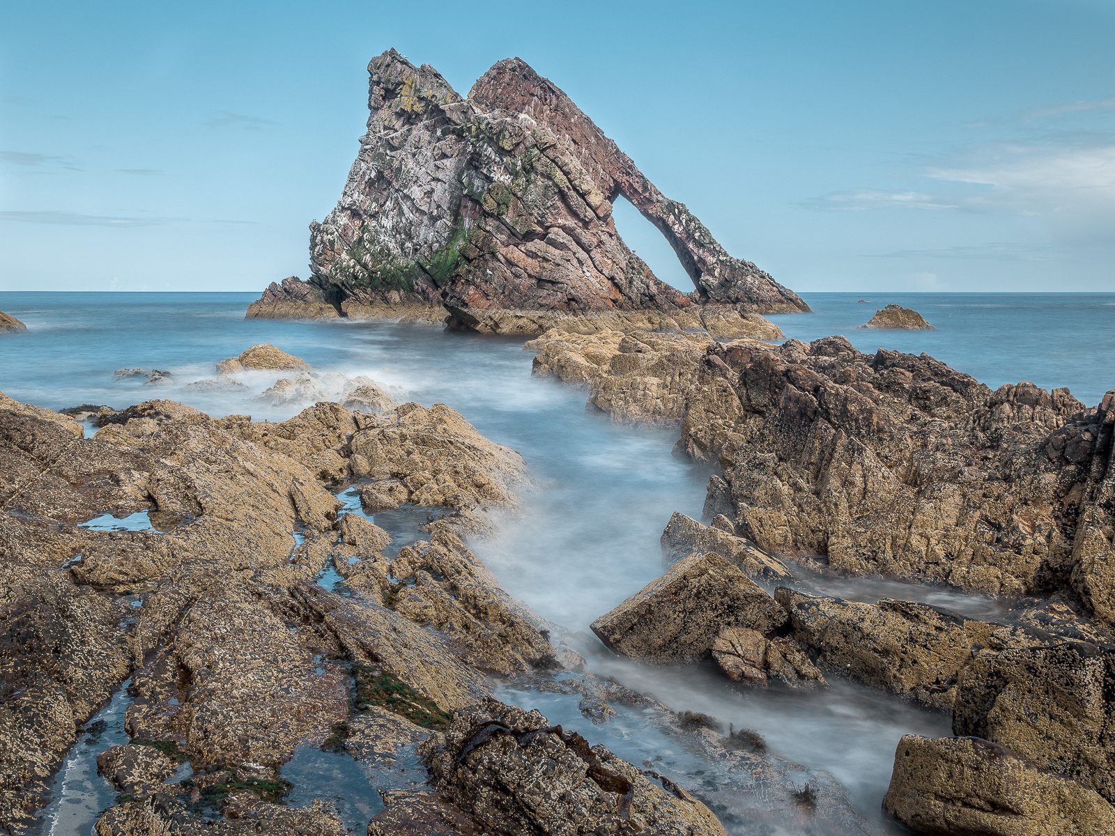 Bow Fiddle Rock, Real