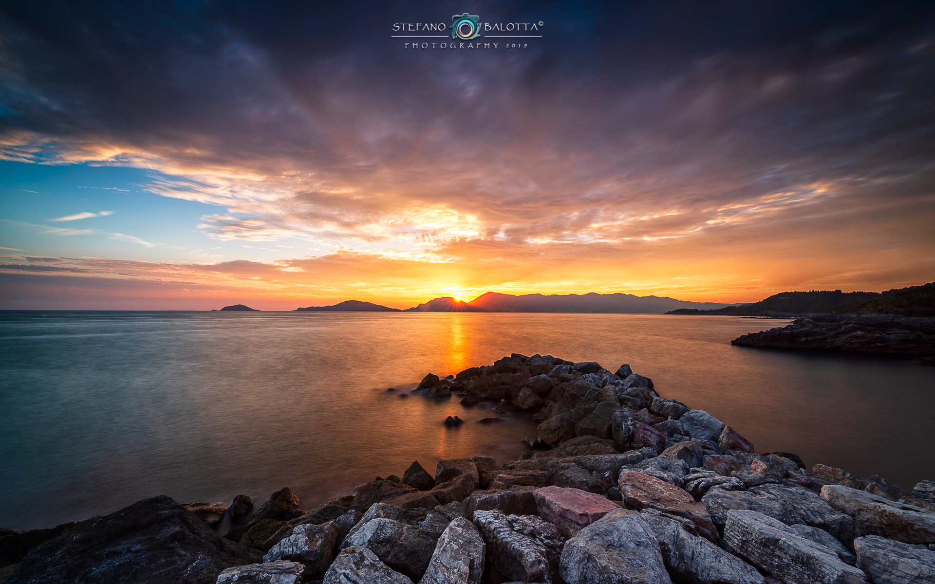 Porto Venere baciata dal tramonto