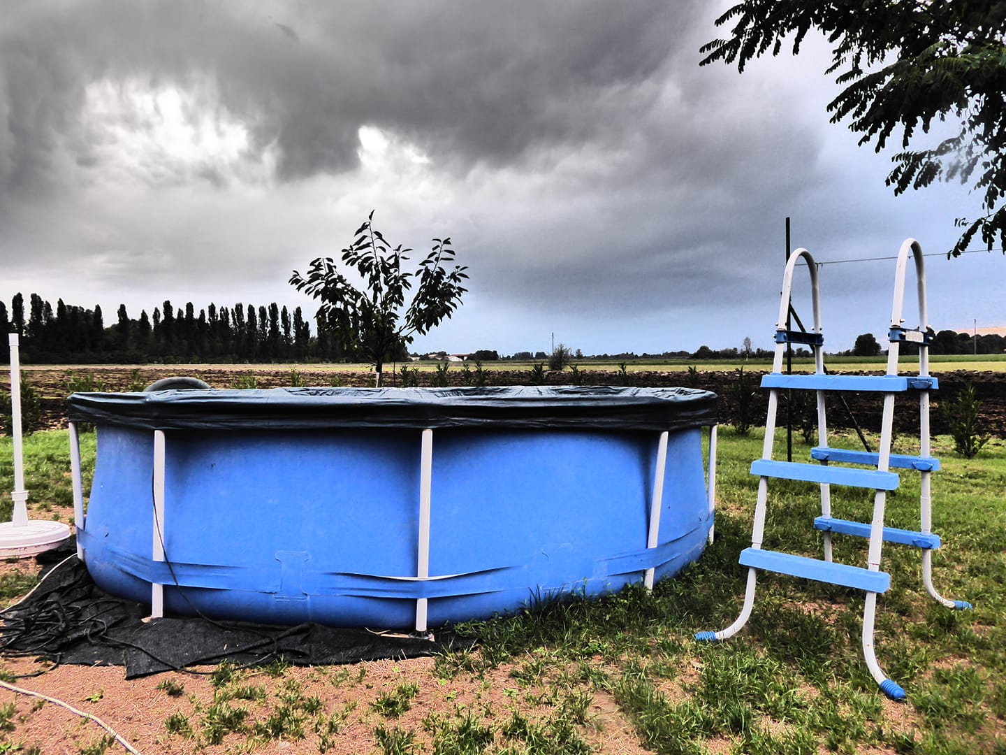 Summer is coming to an end, and a year goes away...