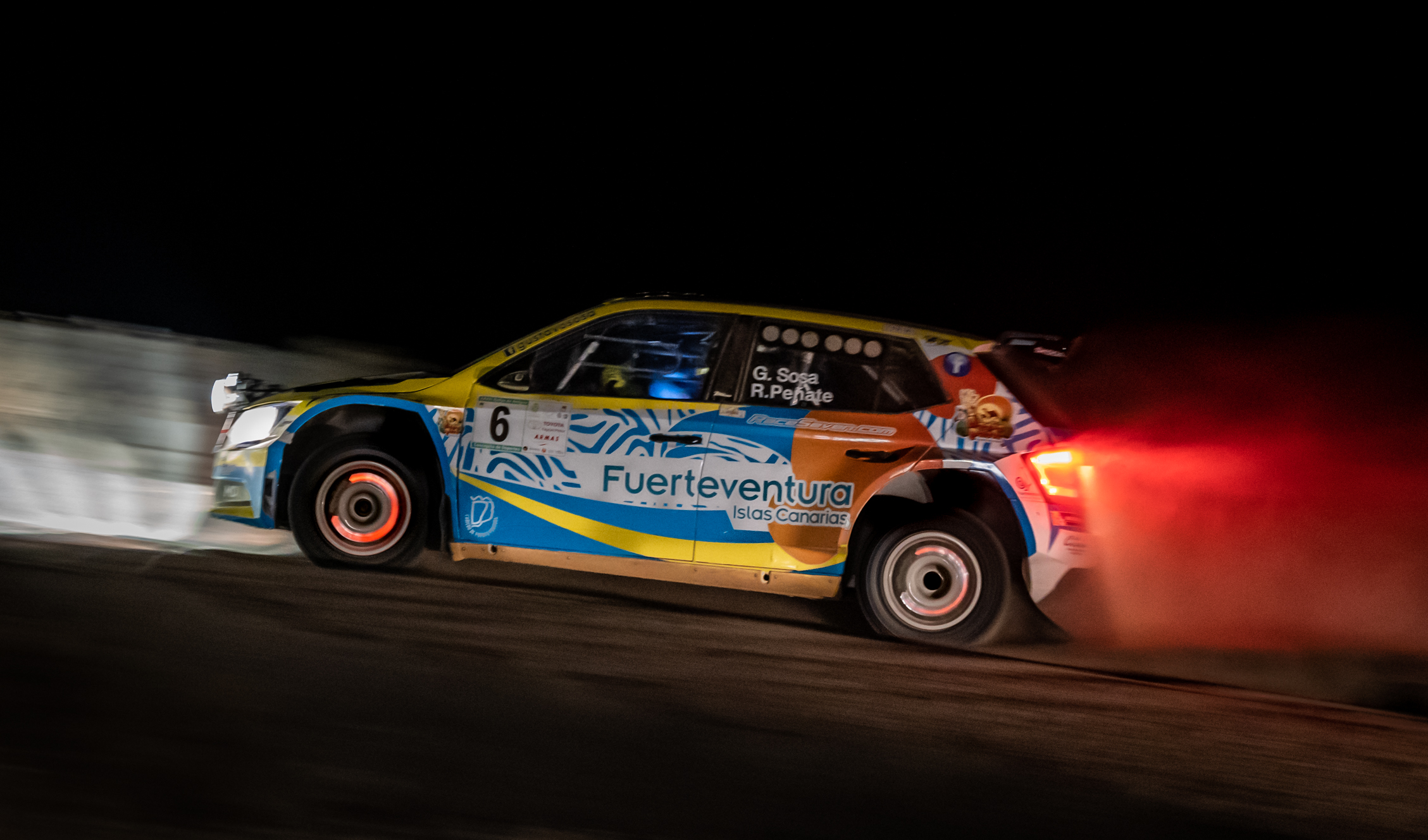 Fuertecar, Unaccompanied