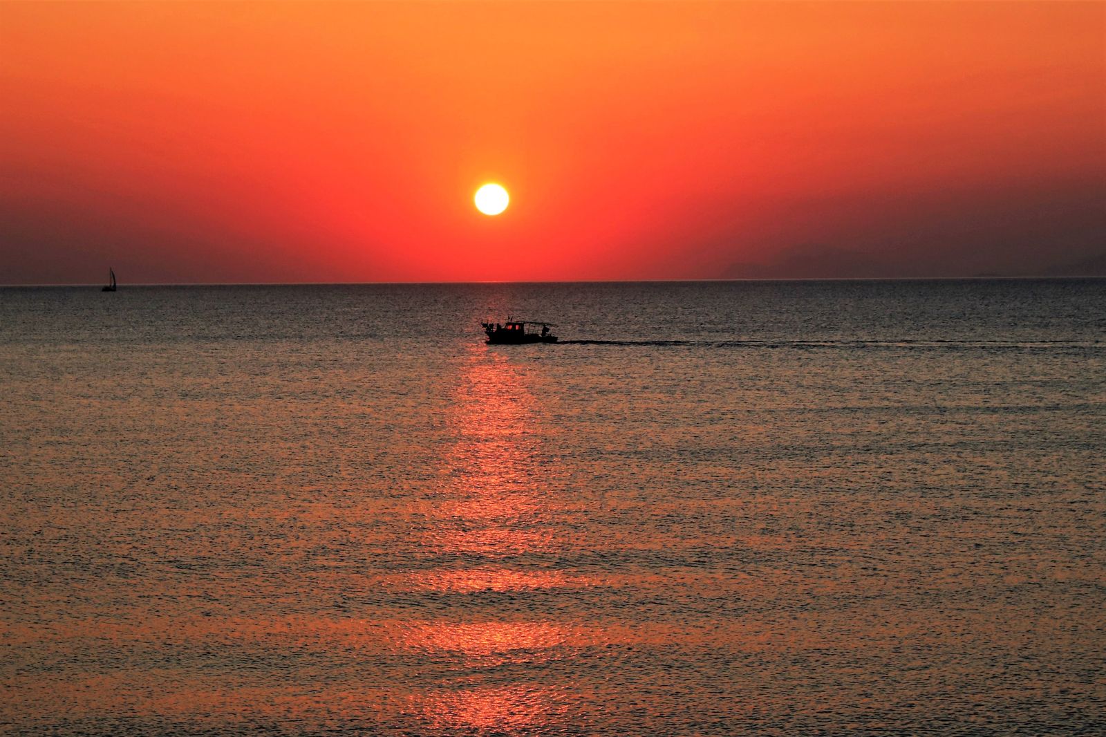 Il sole sorge ancora