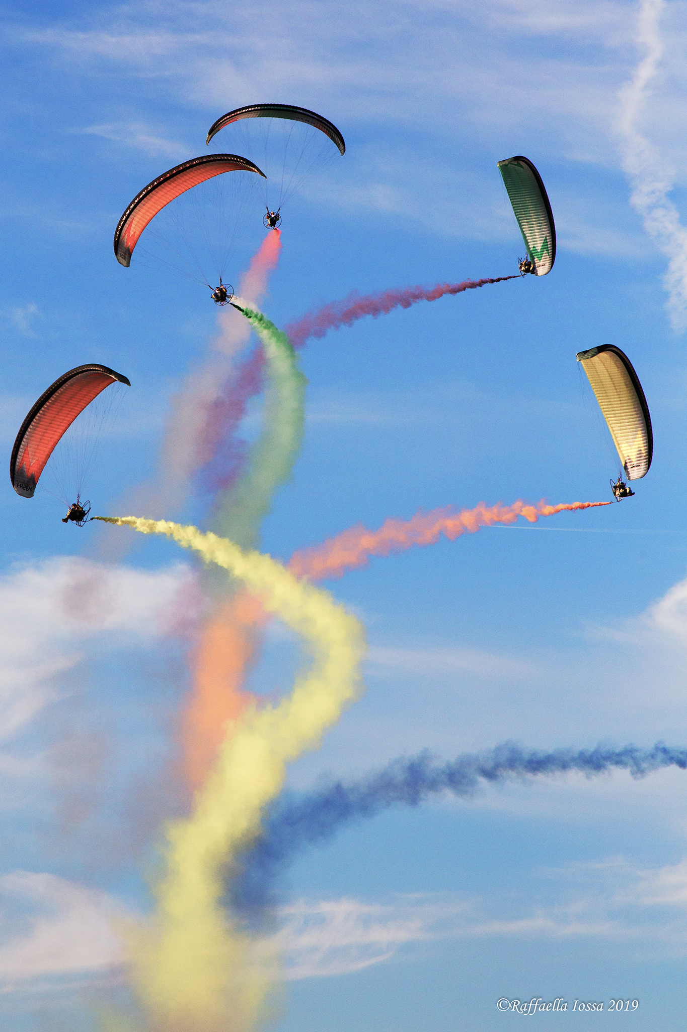 Paramotors at the balloon festival - Ferrara