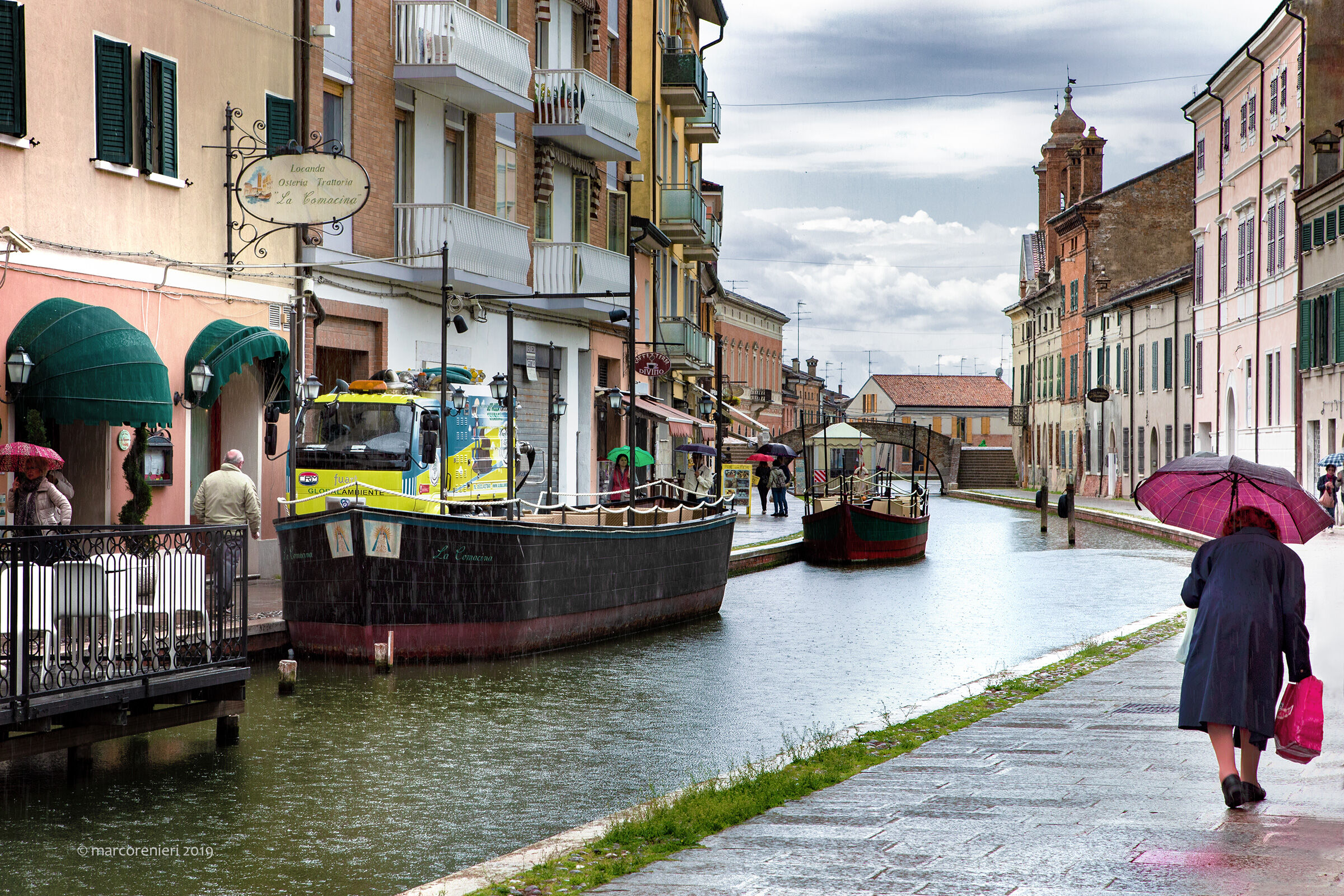 Comacchio sotto la pioggia