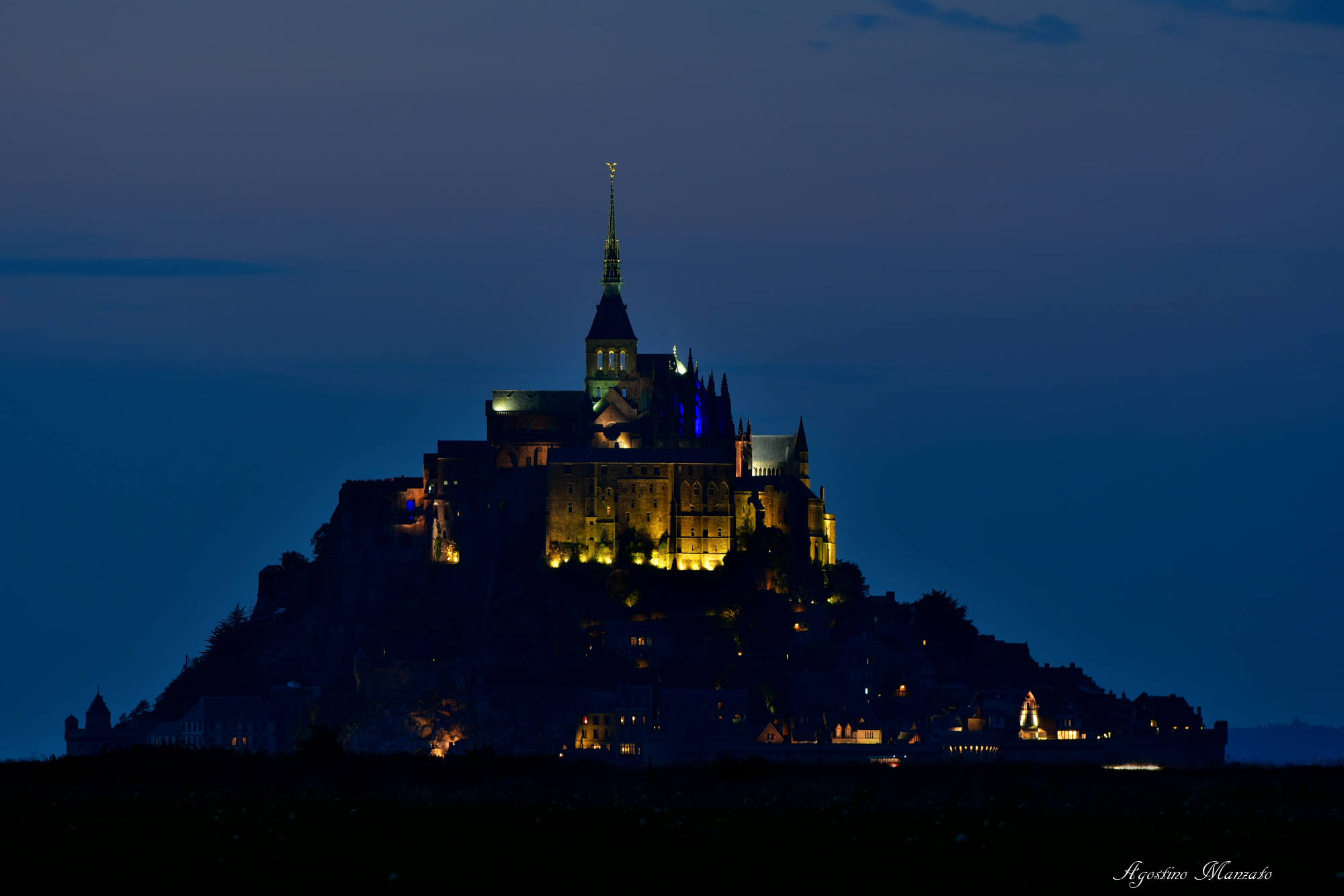 Moint Saint Michel by night