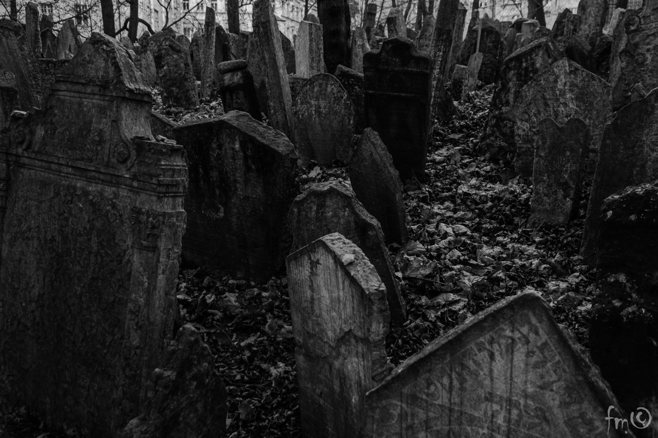 Prague - Jewish cemetery