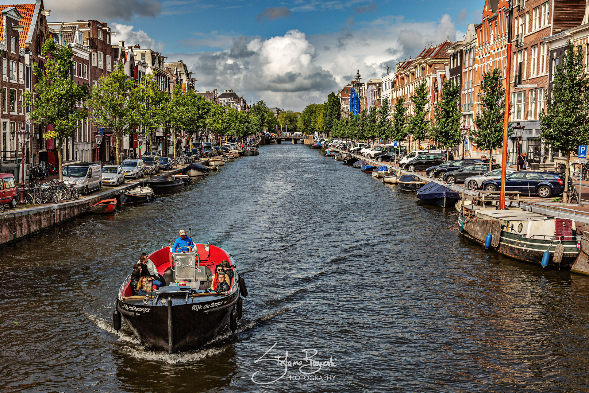 Life on the canals
