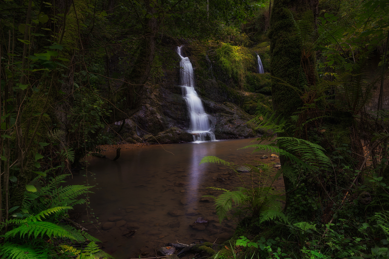 Cascada Molon de la Pea