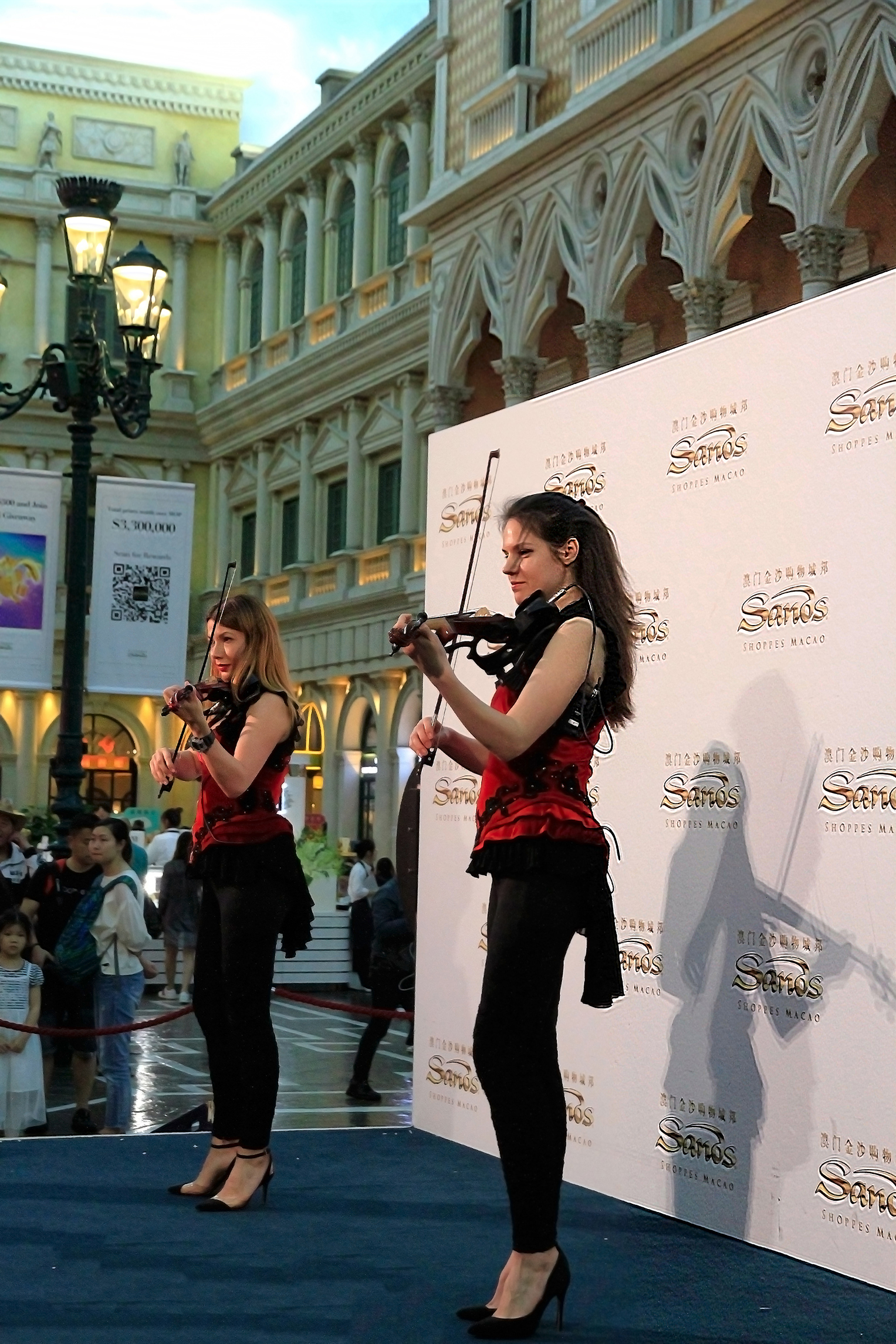 Macau real artists in a fake Venice