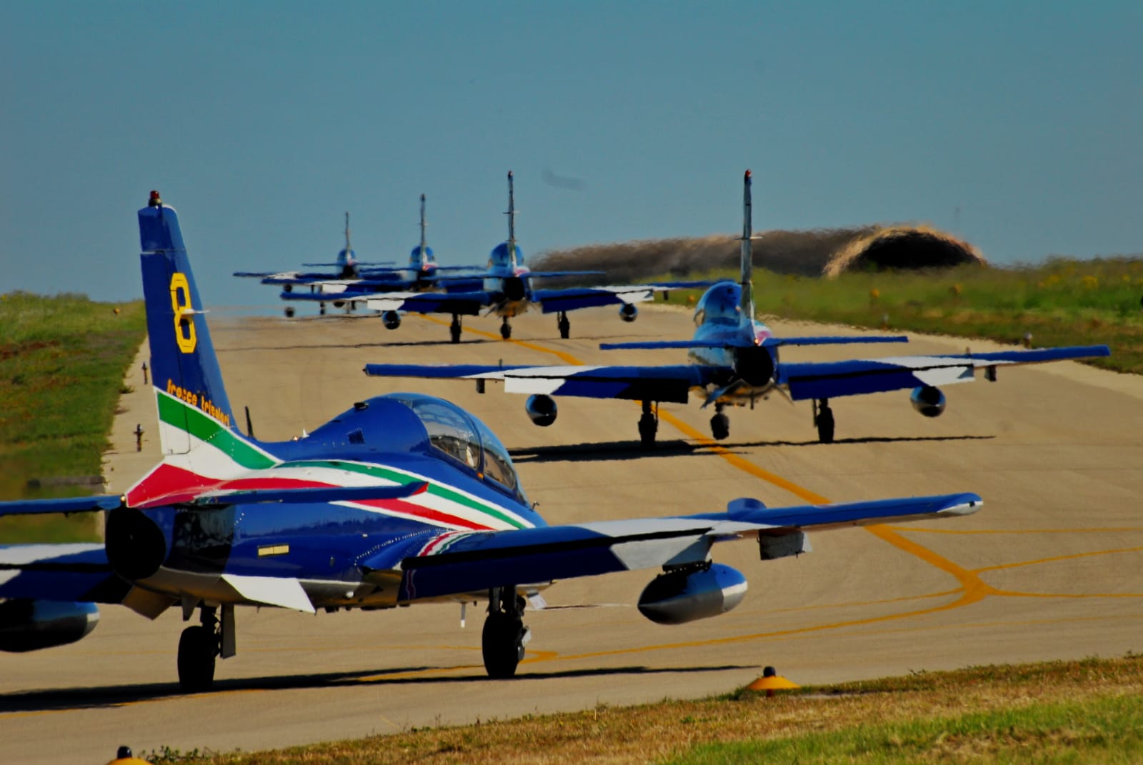 In Rullaggio - Base Aerea di Gioia del Colle