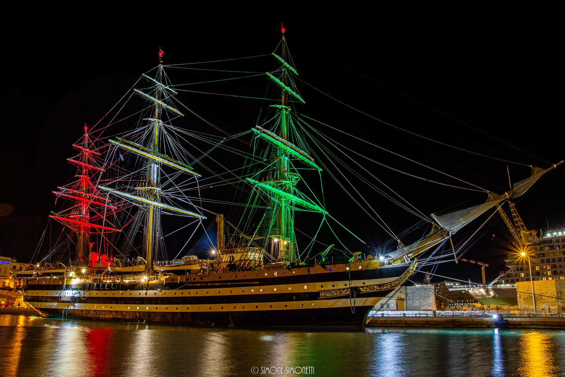 Nave scuola Amerigo Vespucci