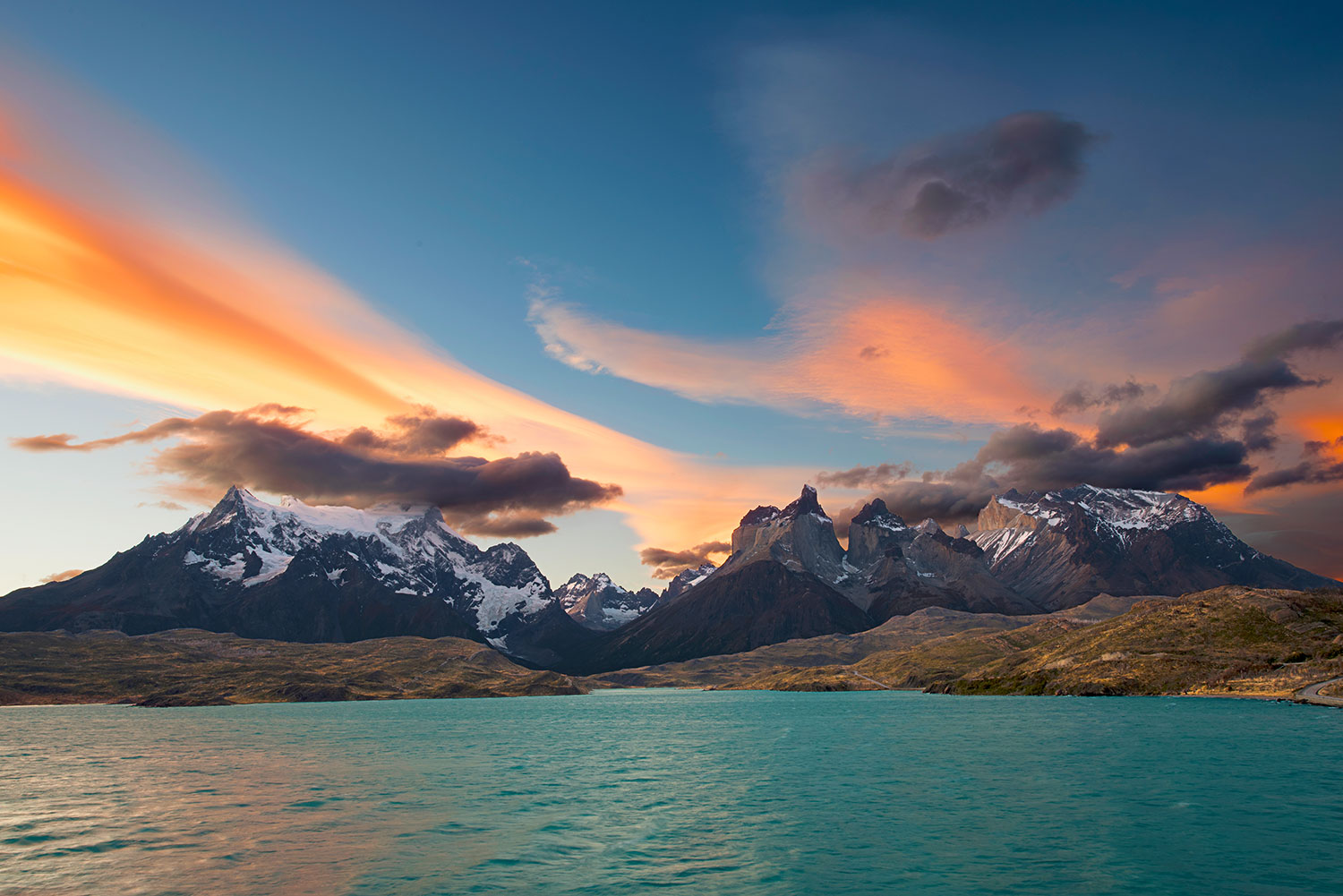 Torres Del Paine al tramonto