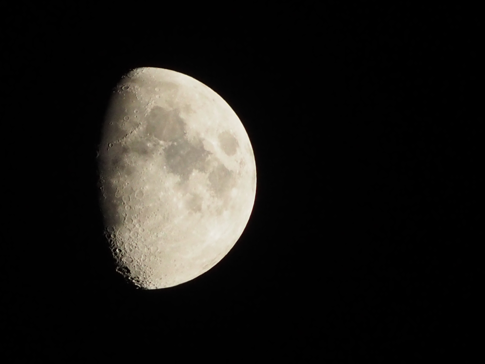 Tair 3s 1/320s iso 1250 -2.7ev