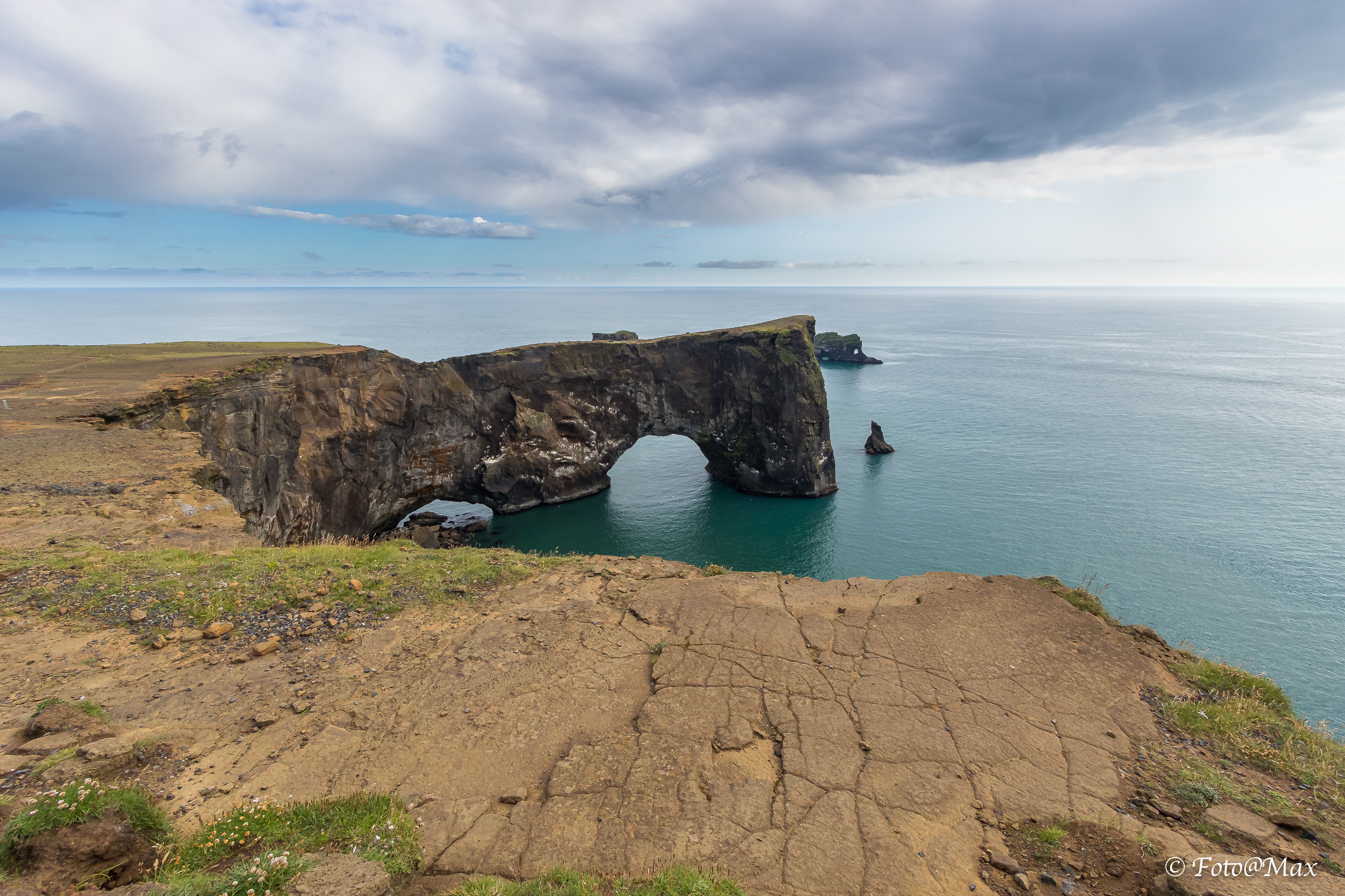 headland of Dyrh-laey