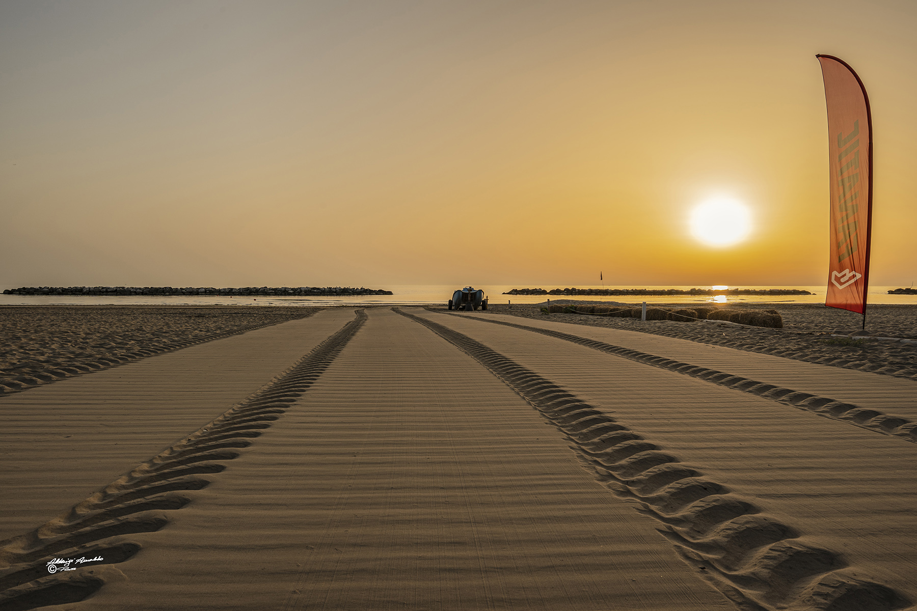 It looks like it's past the Curiosity Rover...