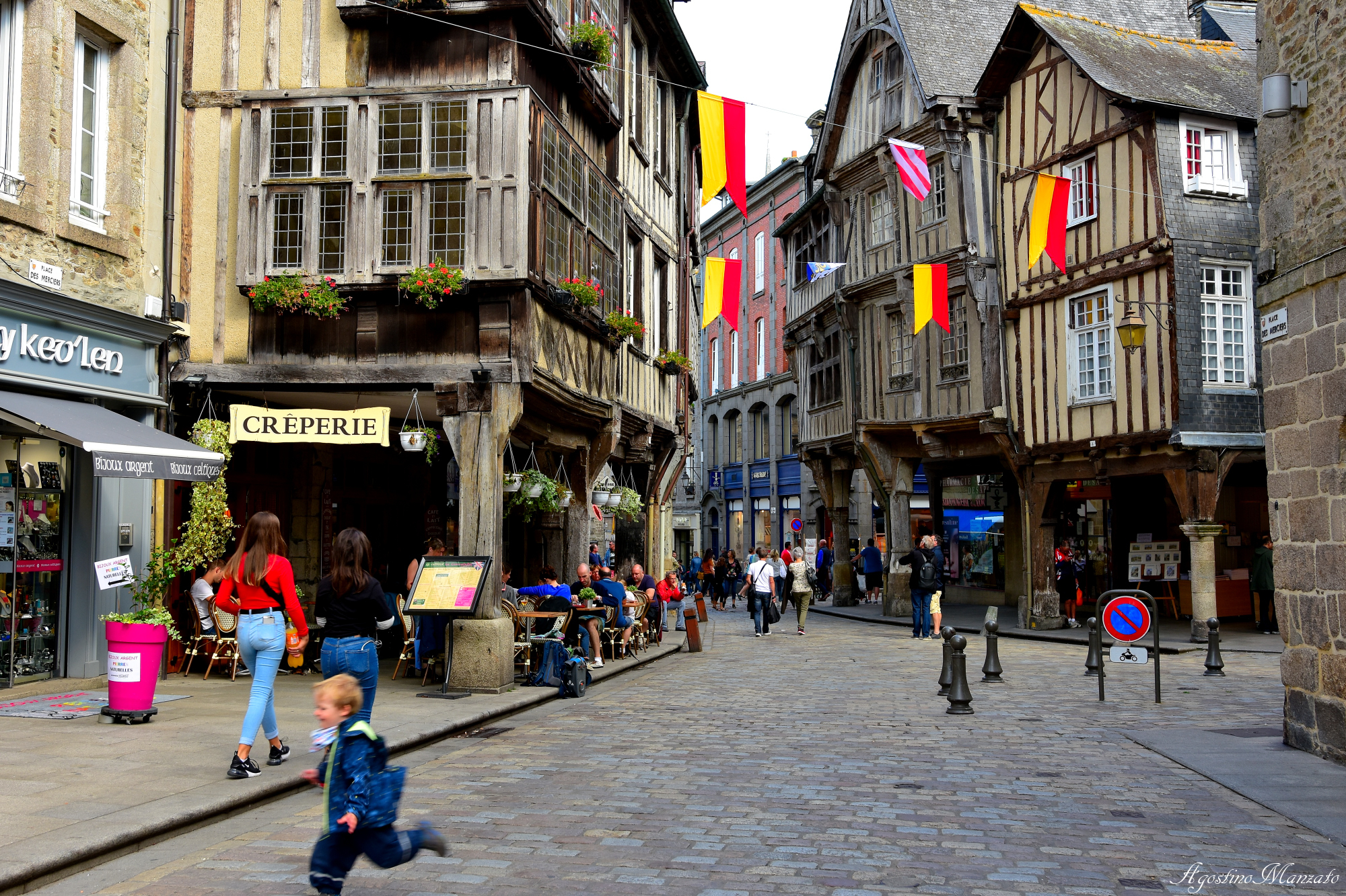 Una corsa nel centro di Dinan