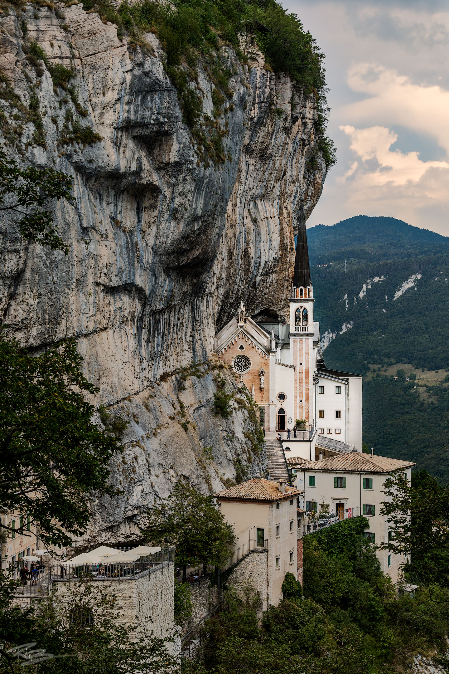 Madonna della Corona