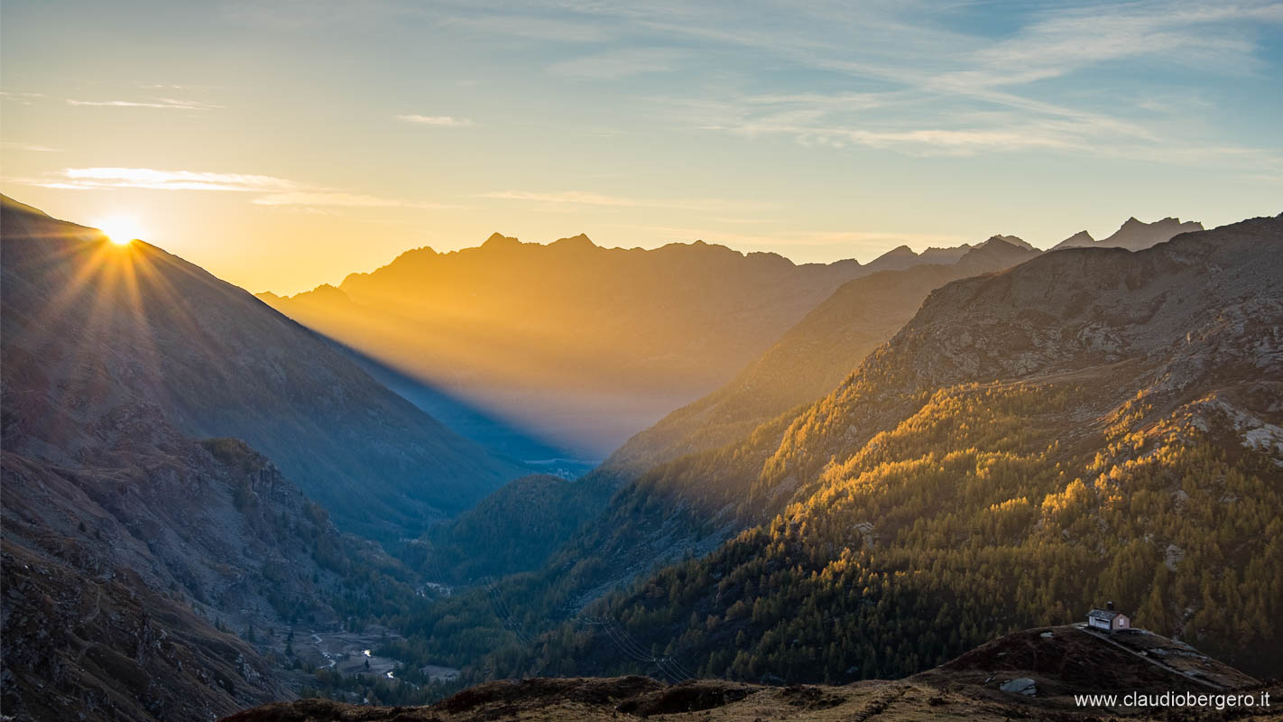 Sunrise from Lake Serrù