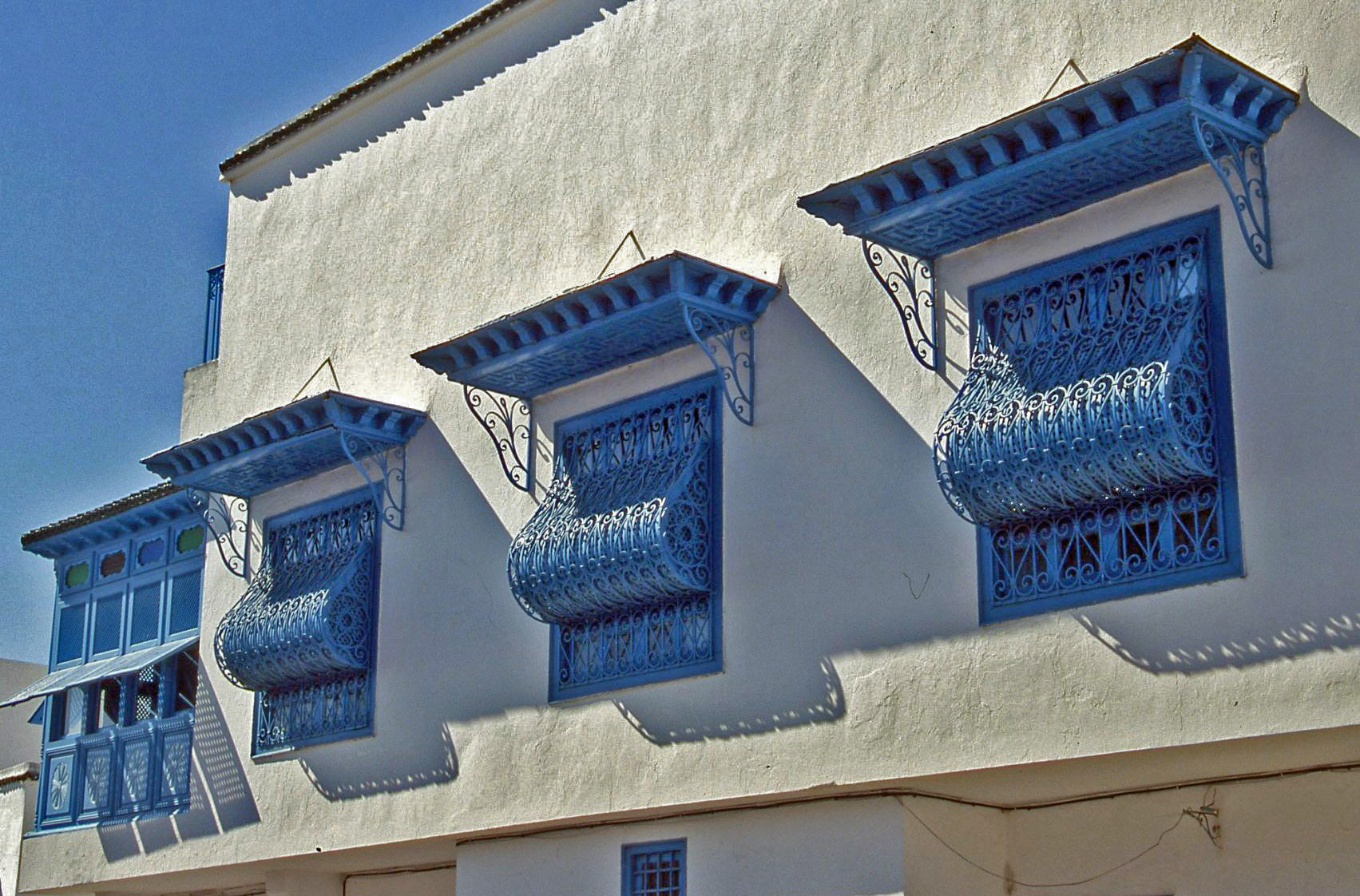 Tunisia 1997 : Windows to Sidi Bu Said (digitized)