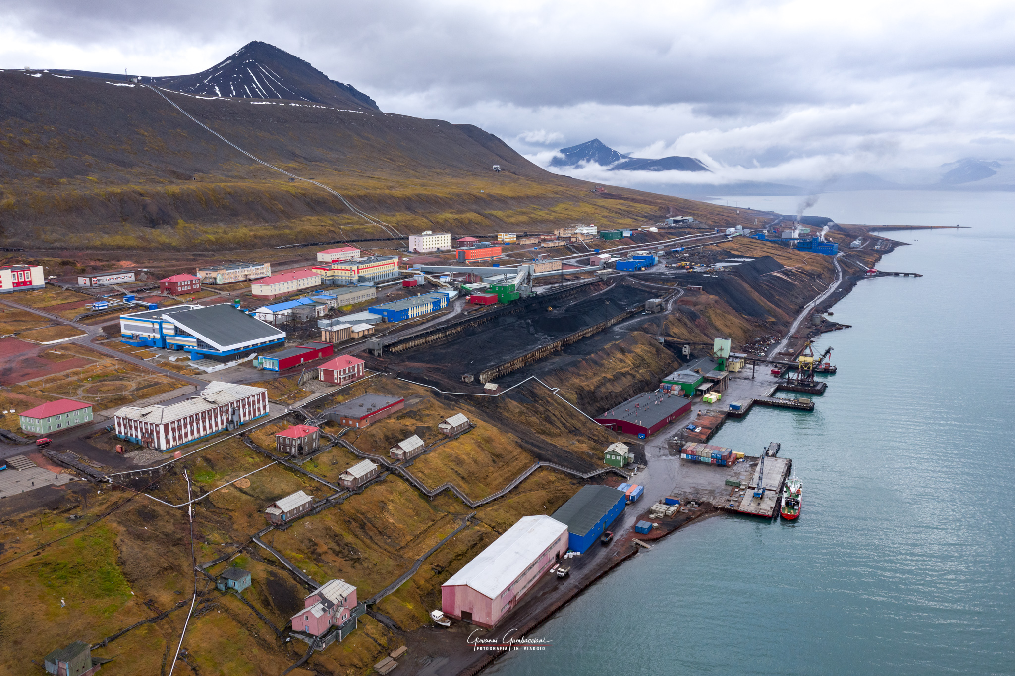 Barentsburg from heaven - Svalbard