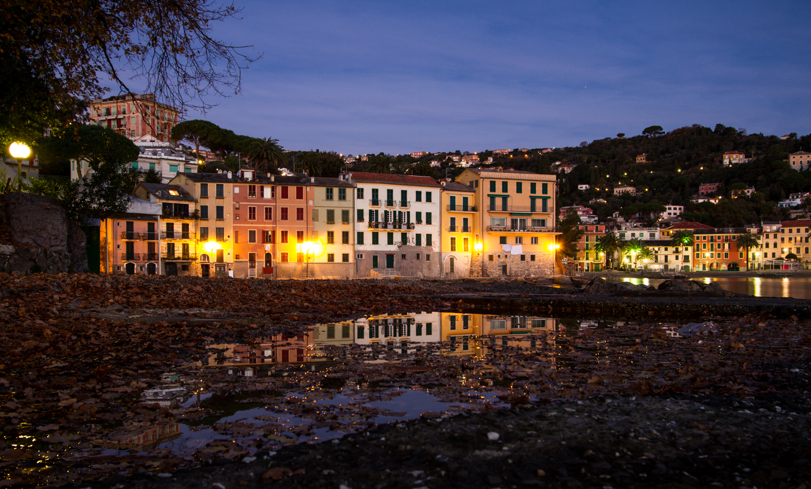 Alba S.Michele di Pagana/Rapallo con riflesso